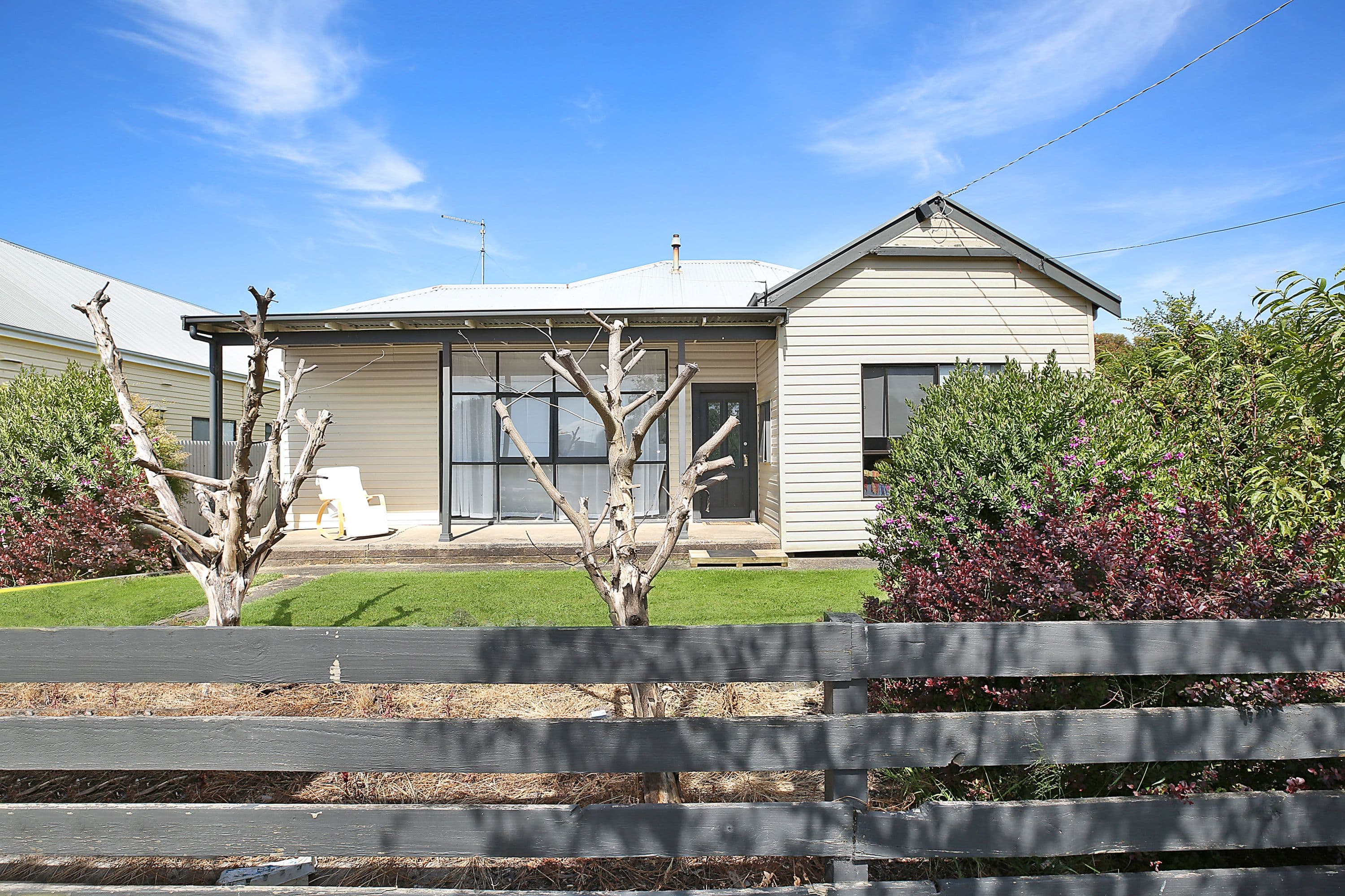 46 Hart Street, Colac VIC 3250, Colac - Image 1