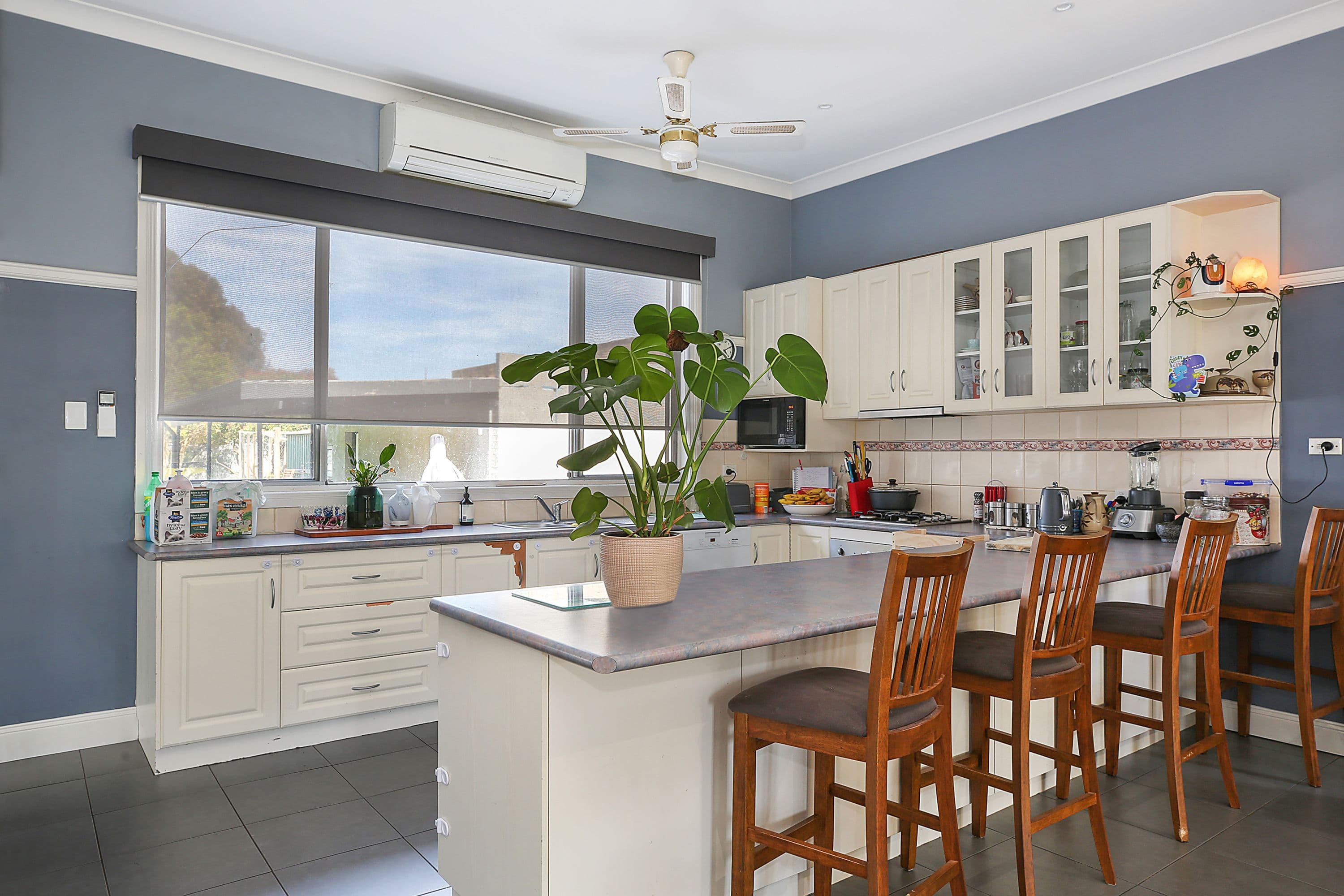 46 Hart Street, Colac VIC 3250, Colac - Thumbnail 3