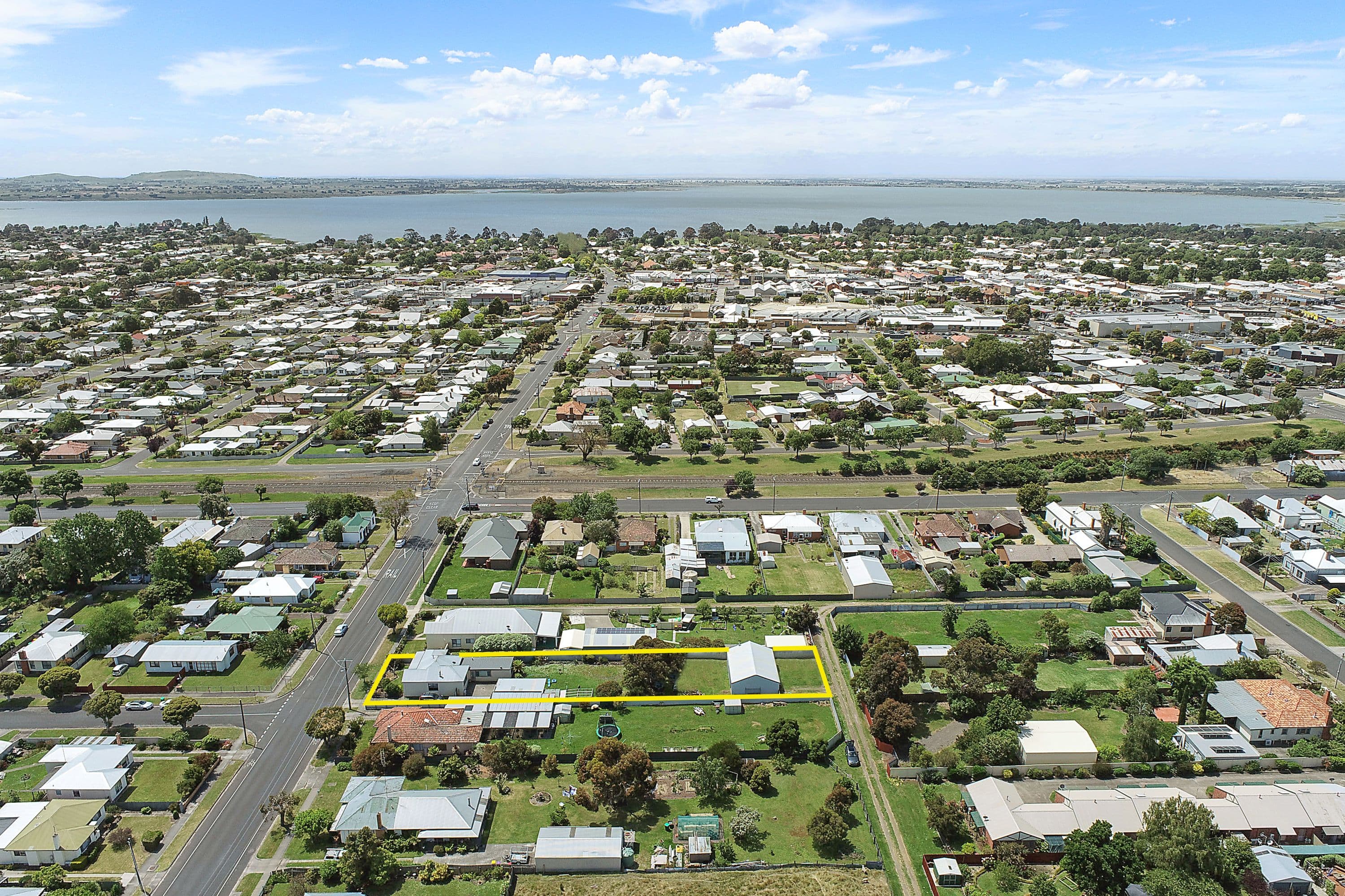 46 Hart Street, Colac VIC 3250, Colac - Thumbnail 8