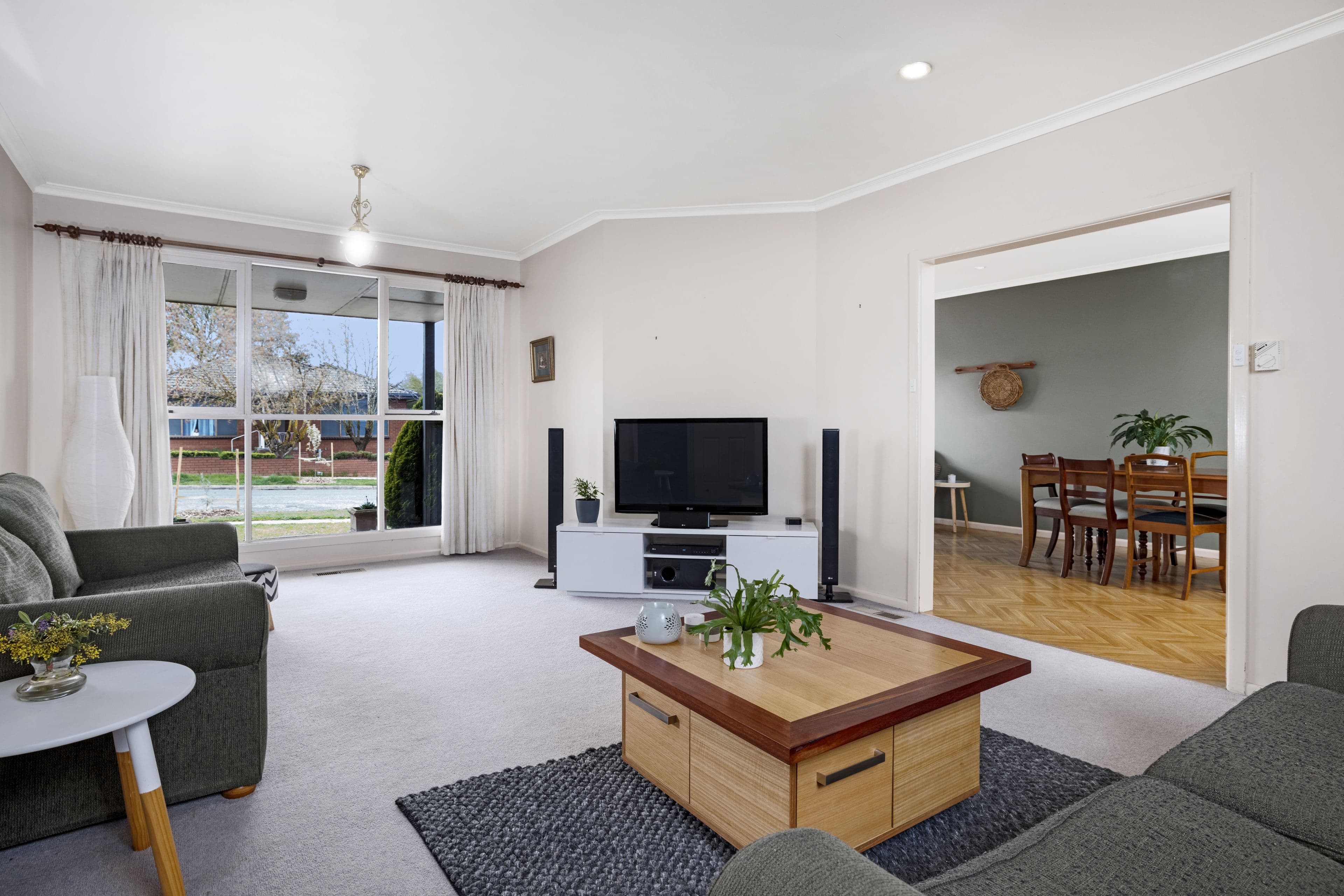 7 Sherwood Street, Wendouree VIC 3355, Wendouree - Thumbnail 2