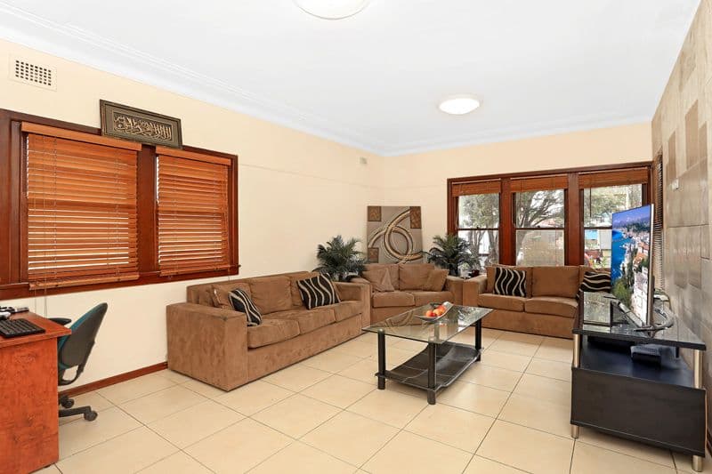 20 Dudley Road, GUILDFORD NSW 2161, Guildford - Thumbnail 3