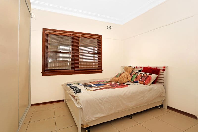20 Dudley Road, GUILDFORD NSW 2161, Guildford - Thumbnail 6