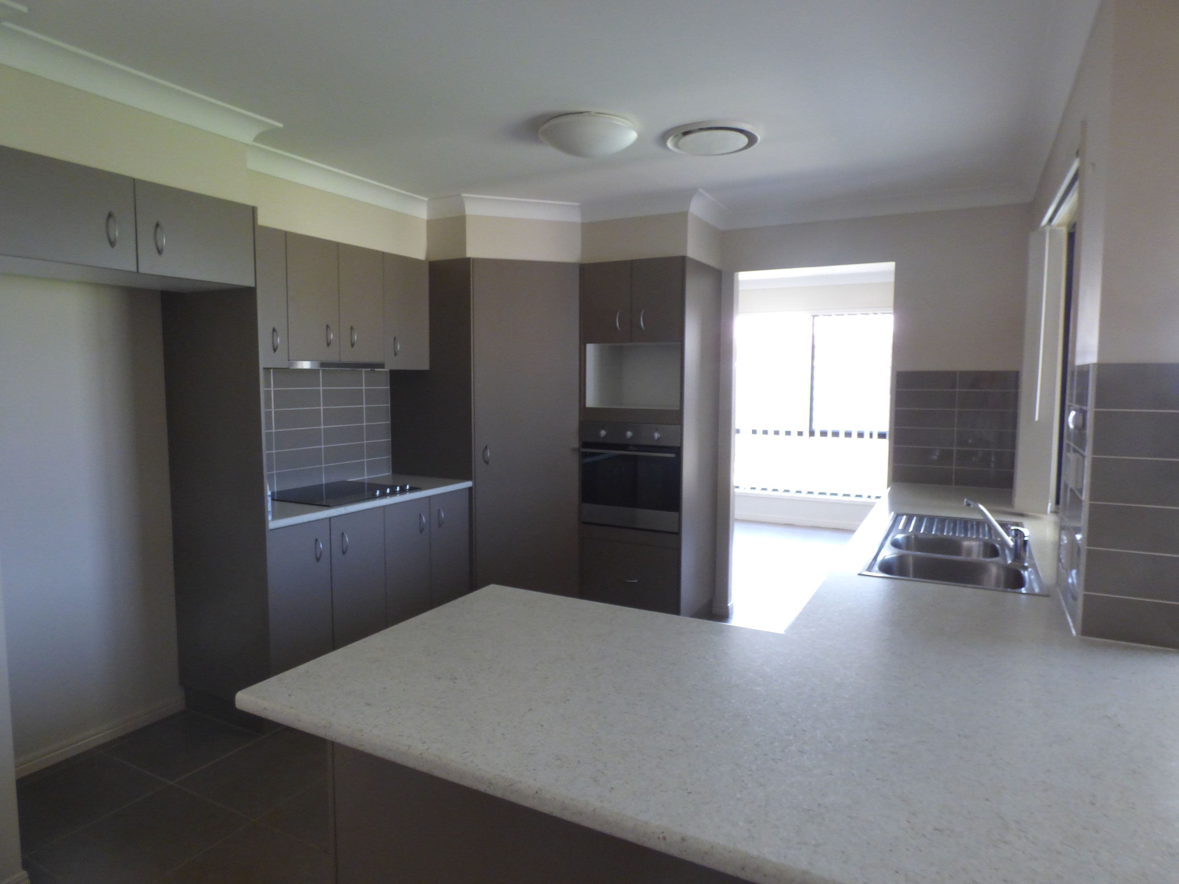 24 Everingham Avenue, Roma QLD 4455, Roma - Thumbnail 6