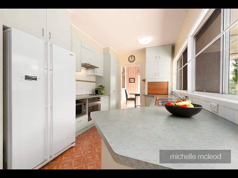 61 Sunset Road, Kenmore QLD 4069, Kenmore - Thumbnail 8