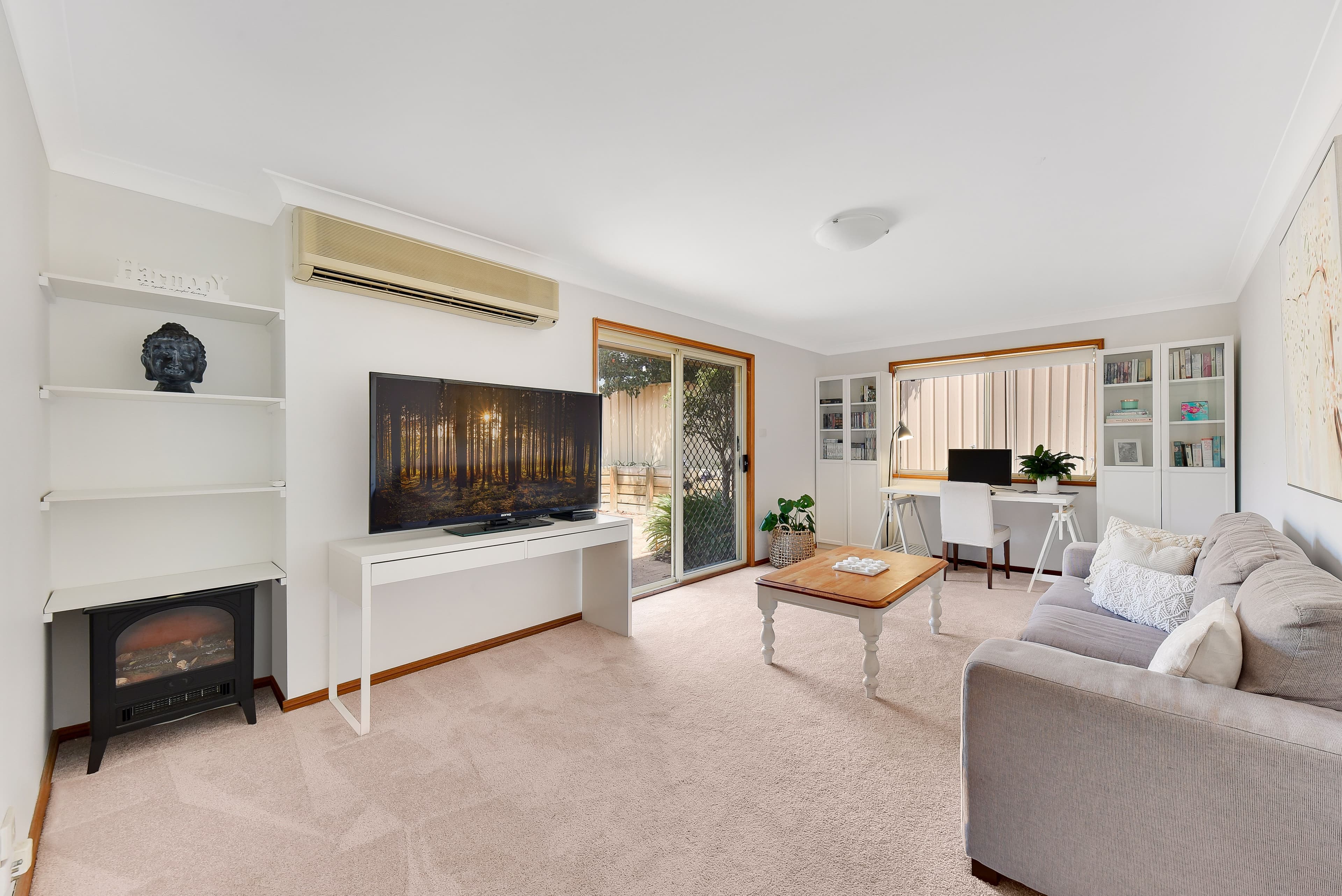 11 Laguna Place, Glen Alpine - Thumbnail 5