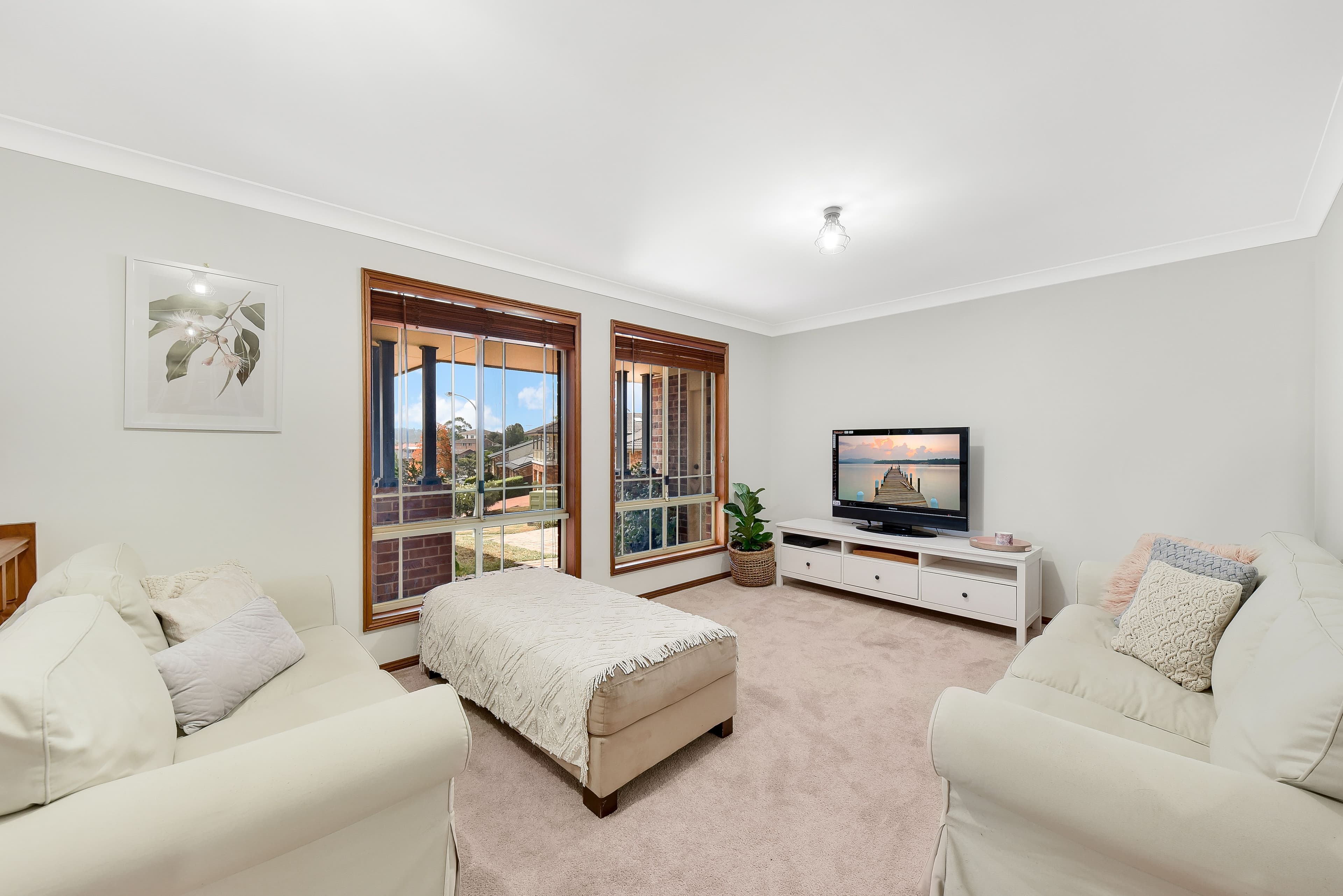 11 Laguna Place, Glen Alpine - Thumbnail 6