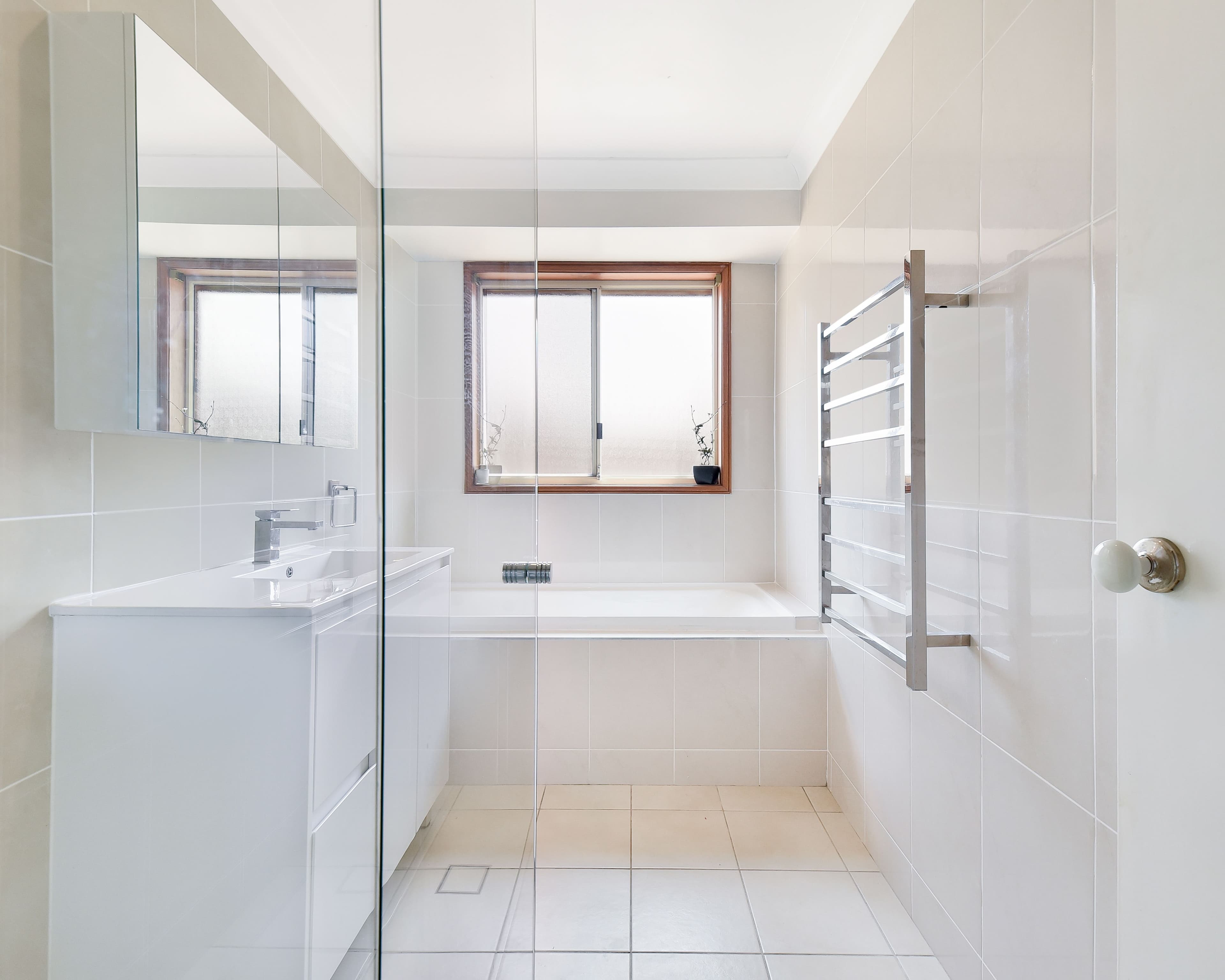 11 Laguna Place, Glen Alpine - Thumbnail 8