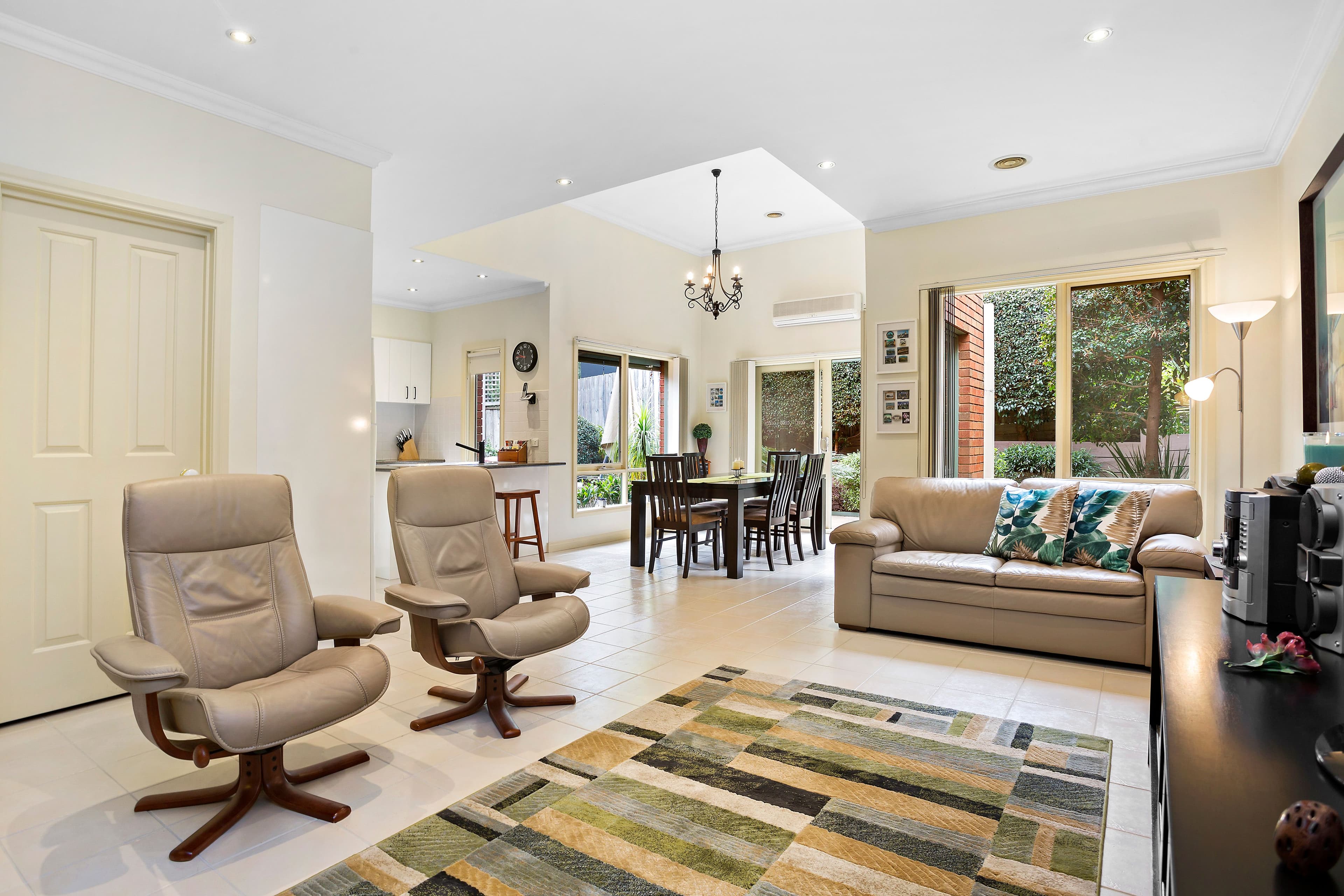 50 Beaconsfield Road, Briar Hill VIC 3088, Briar Hill - Thumbnail 2