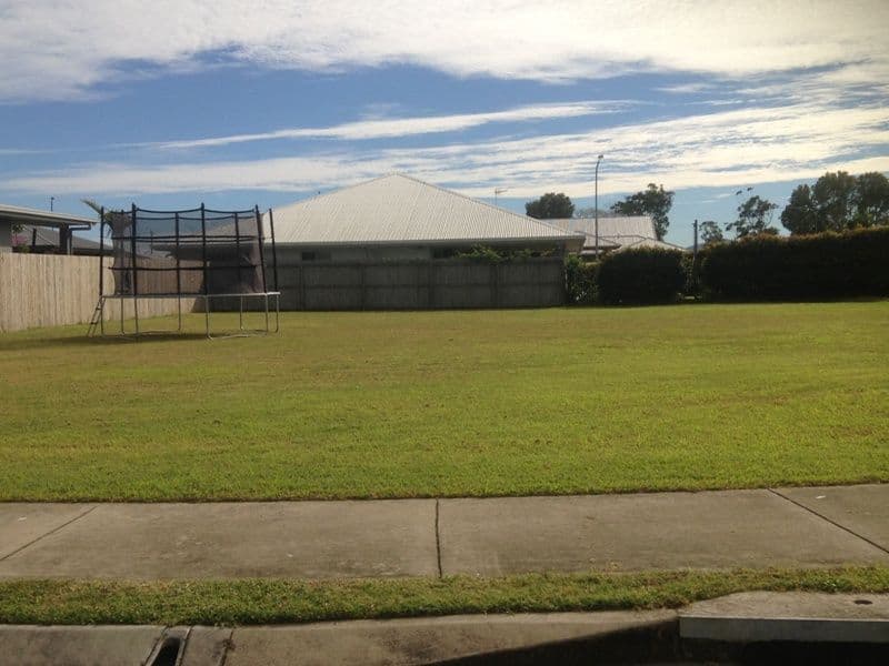 2 Tamarind Crescent, PROSERPINE QLD 4800, Proserpine - Thumbnail 3