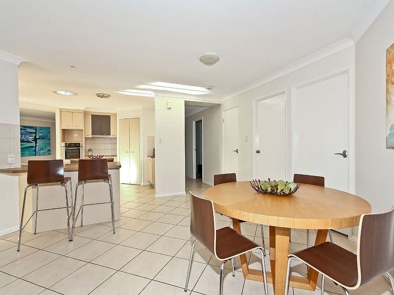 7 Saranah Place, WELLINGTON POINT QLD 4160, Wellington Point - Thumbnail 7