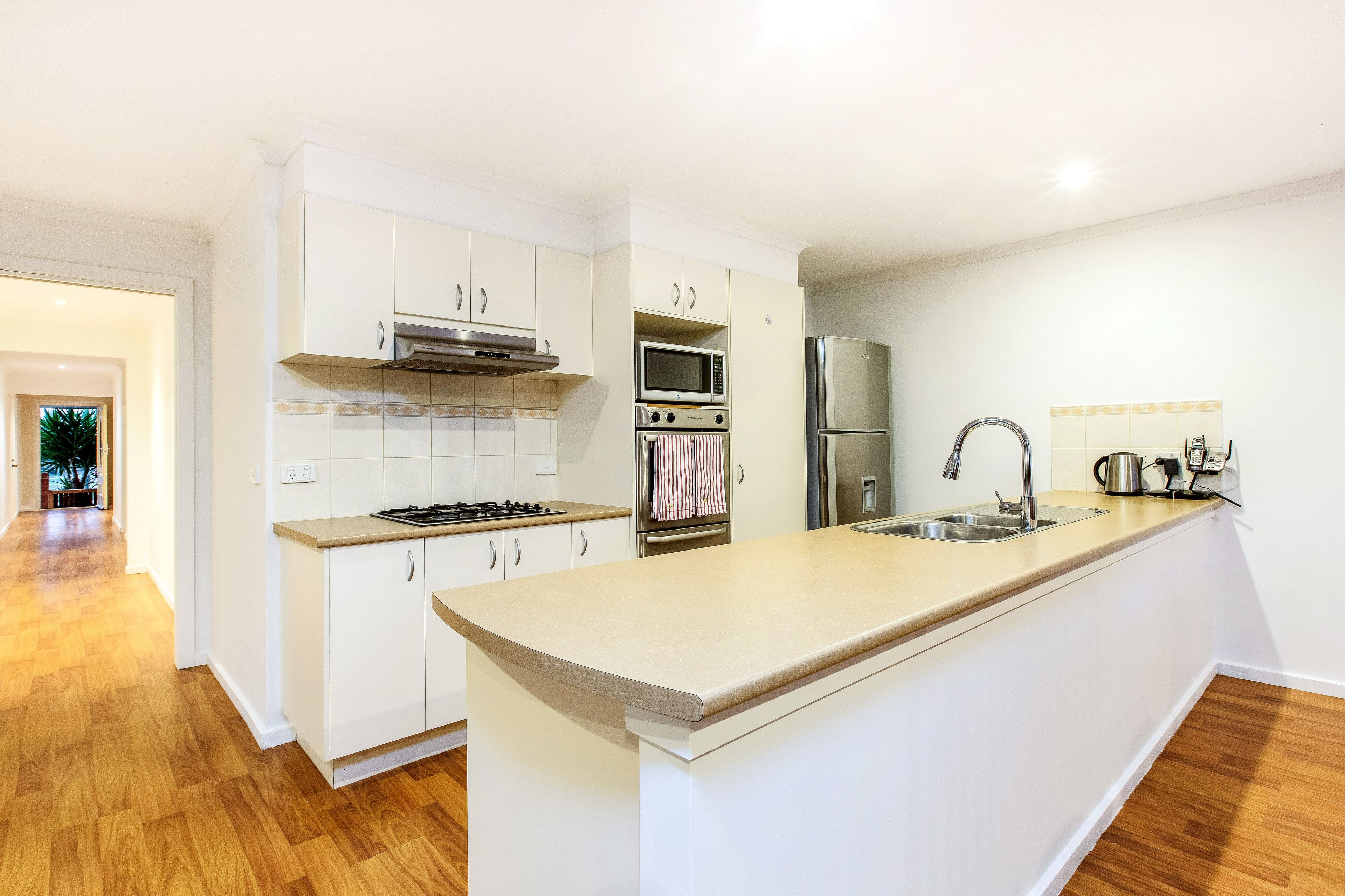 14 Wesley Close, Skye VIC 3977, Skye - Thumbnail 2