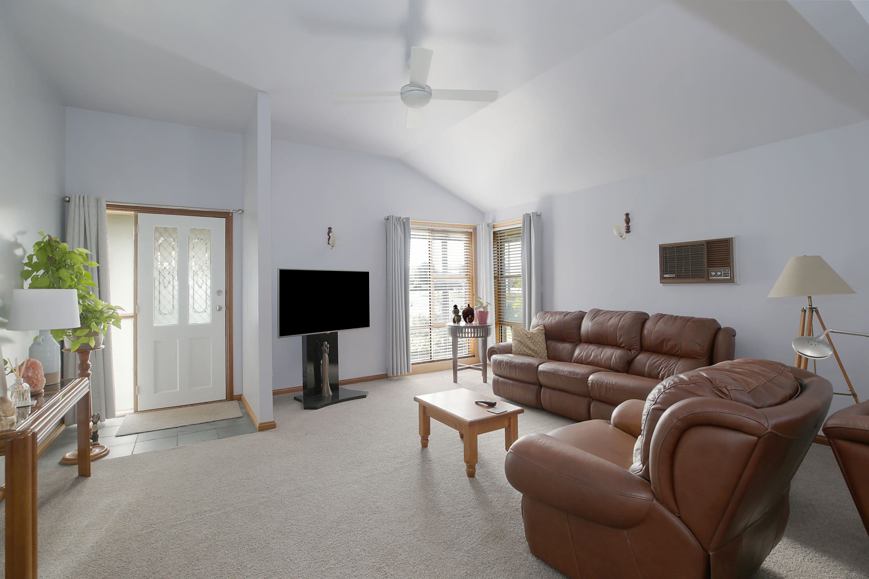 1 Rix Avenue, Cobden VIC 3266, Cobden - Thumbnail 4