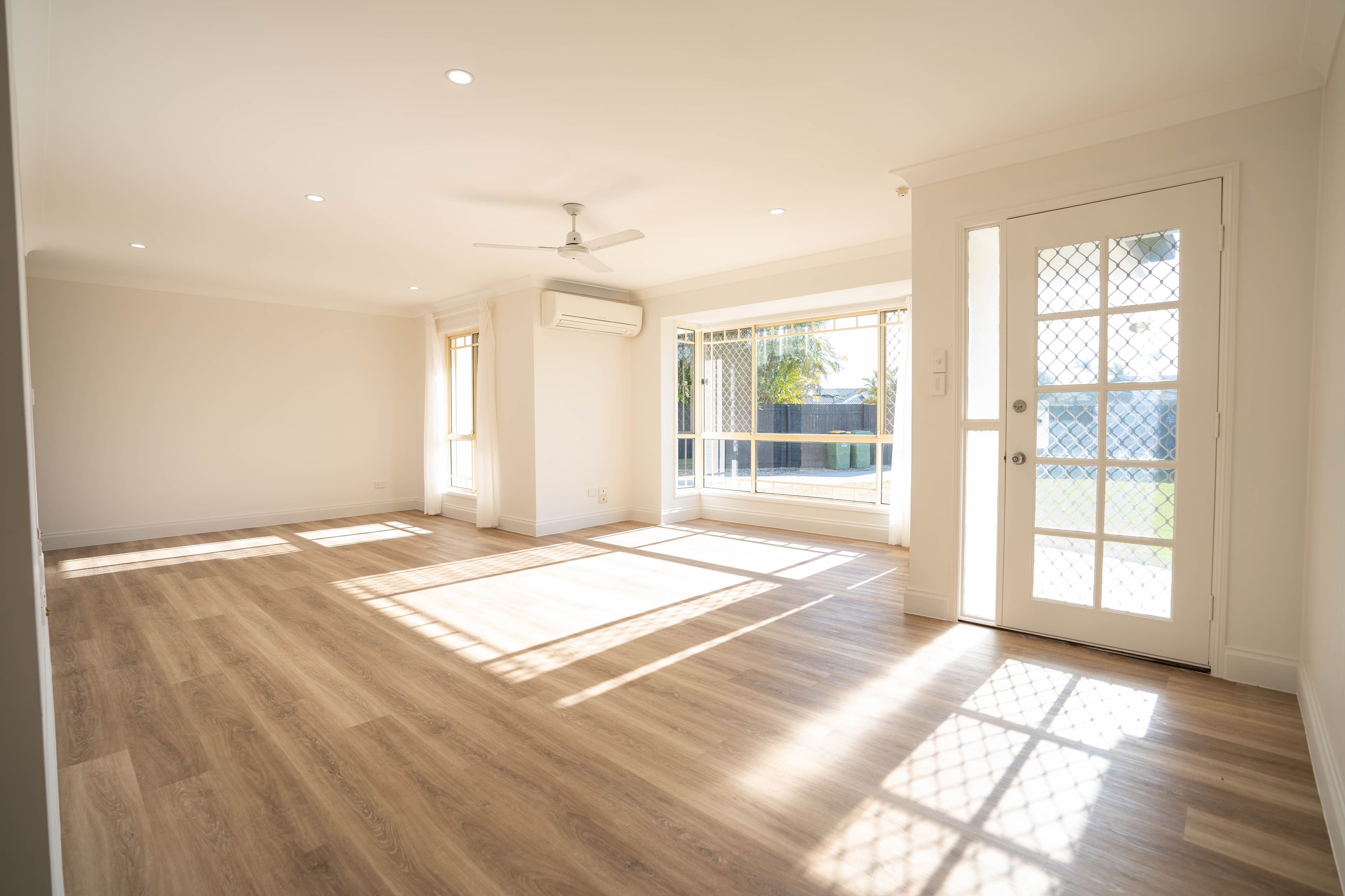 6 Pantai Place, Tanah Merah QLD 4128, Tanah Merah - Thumbnail 2