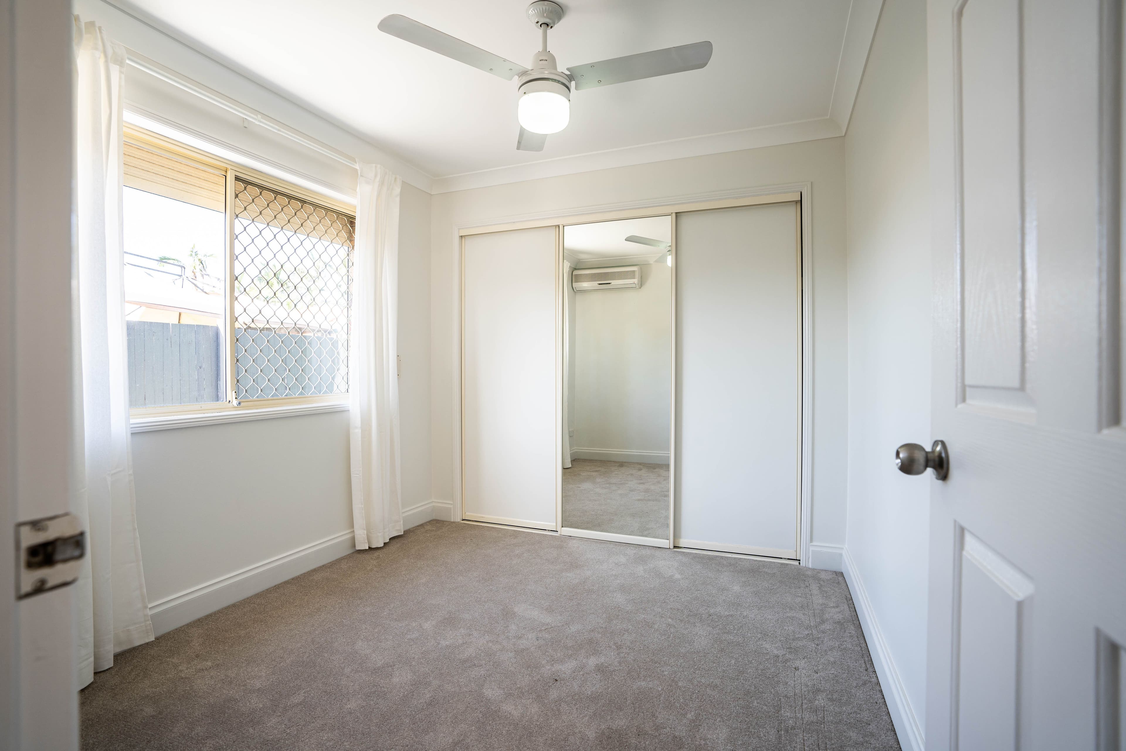 6 Pantai Place, Tanah Merah QLD 4128, Tanah Merah - Thumbnail 7