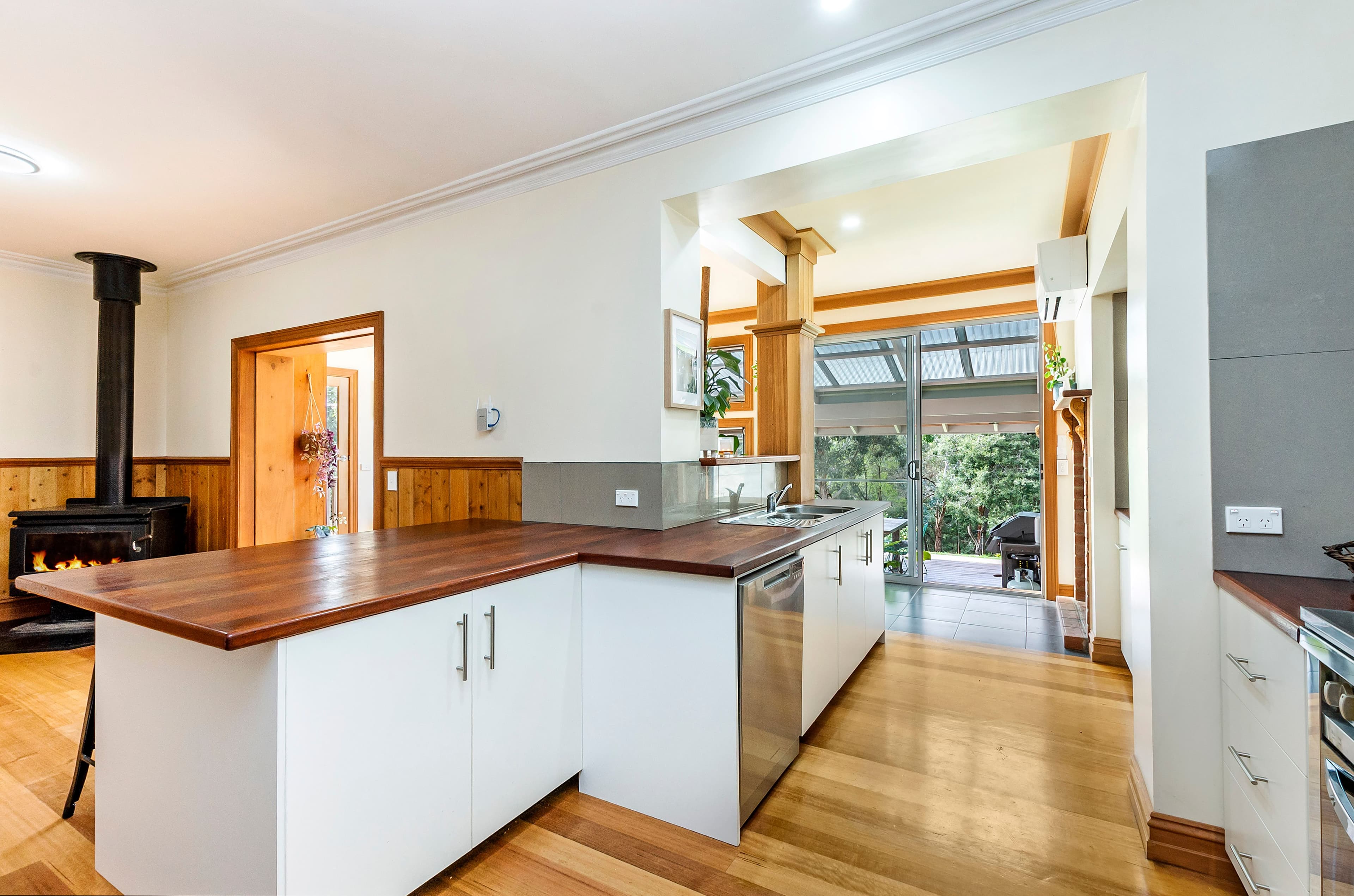 188 Bridge Road, Woodford VIC 3281, Woodford - Thumbnail 6