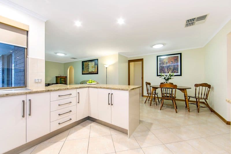 5 Zinfandel Avenue, Wynn Vale SA 5127, Wynn Vale - Thumbnail 8