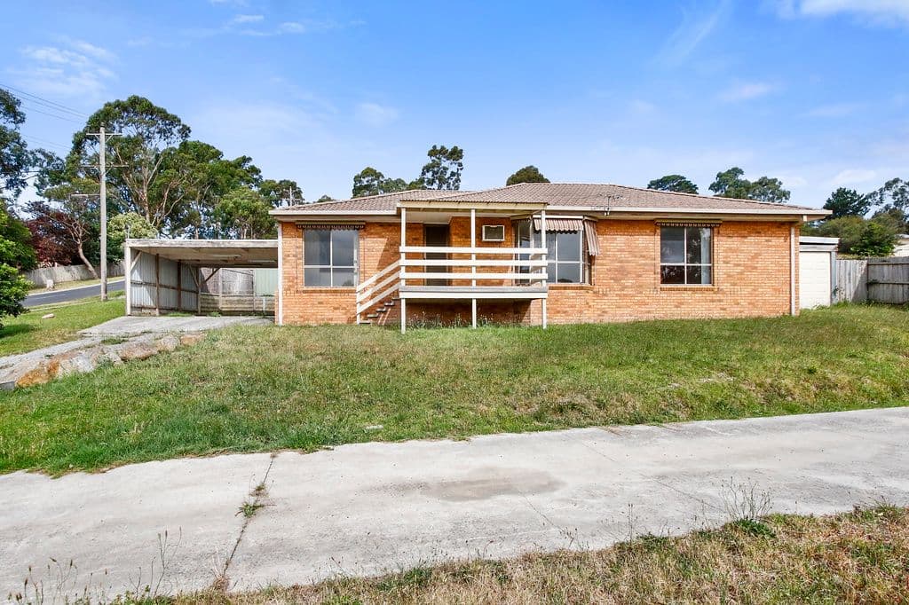 70 Albury Street, Deagon QLD 4017, Deagon - Image 1