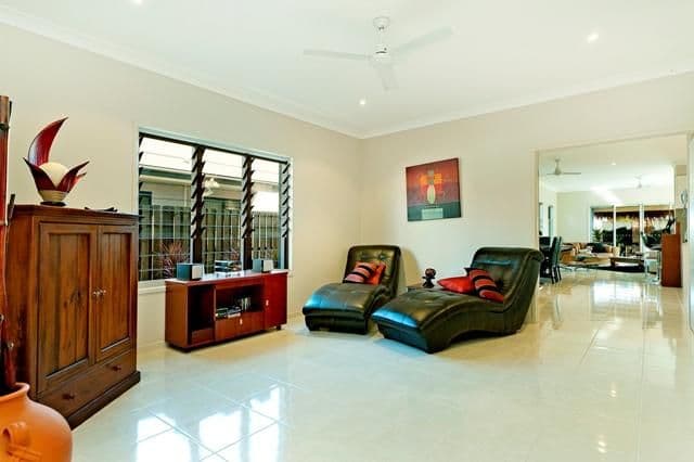 19 Santa Barbara Road, HOPE ISLAND QLD 4212, Hope Island - Thumbnail 4