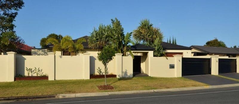 9 Anthony Drive, BURLEIGH WATERS QLD 4220, Burleigh Waters - Thumbnail 2