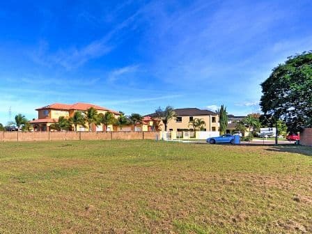 5 Trimaran Place, CLEAR ISLAND WATERS QLD 4226, Clear Island Waters - Thumbnail 4