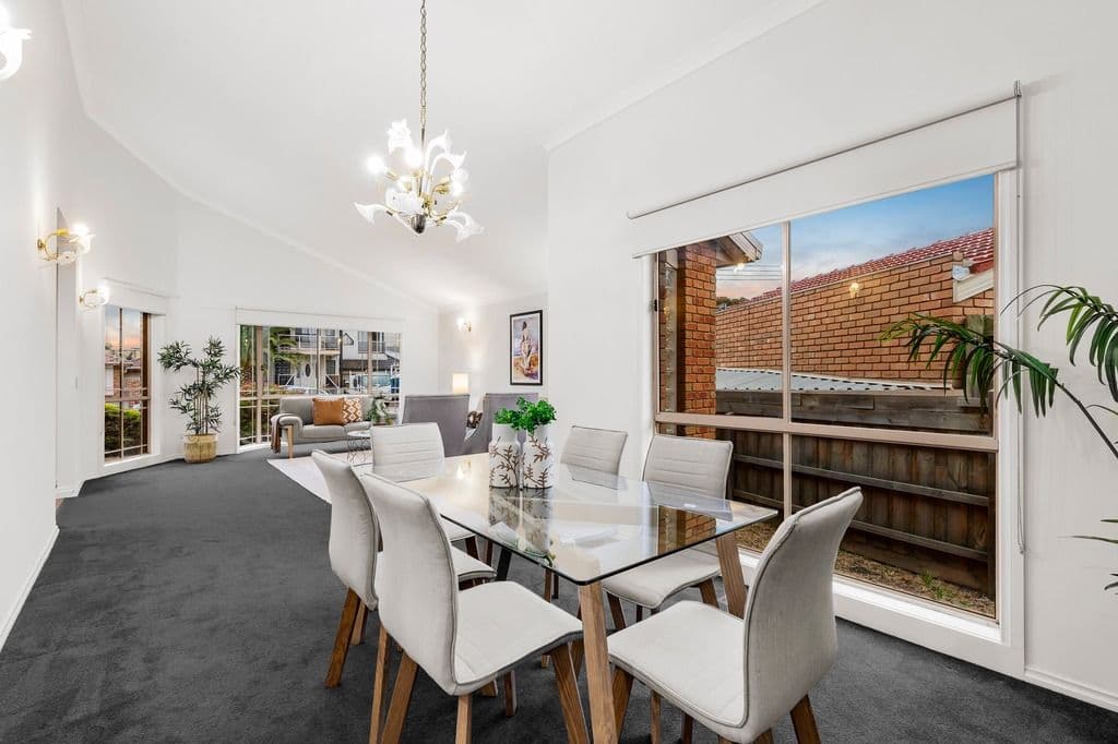 16 Portsmouth Place, Epping VIC 3076, Epping - Thumbnail 4