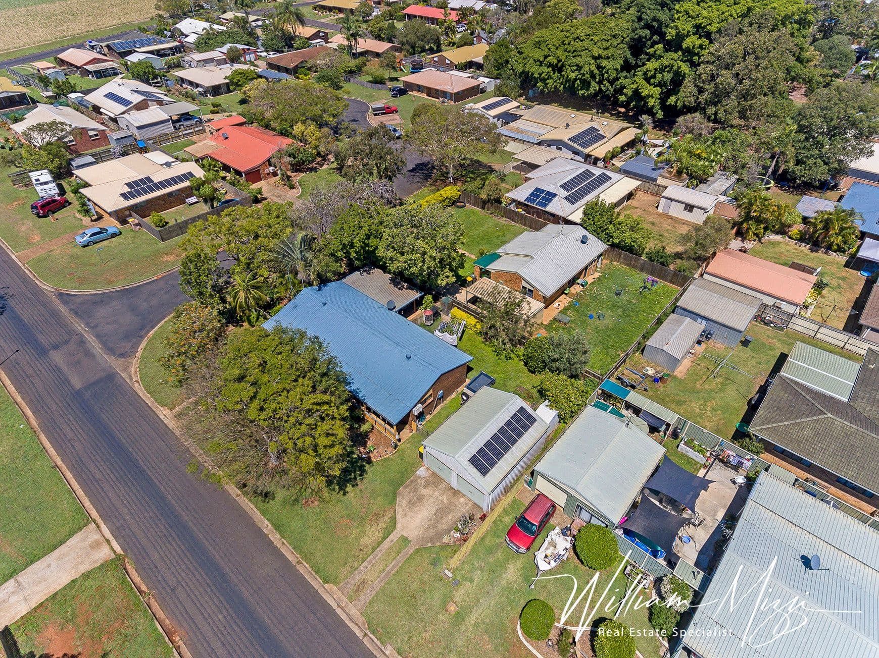 2 Iluka Place, Avenell Heights QLD 4670, Avenell Heights - Thumbnail 2