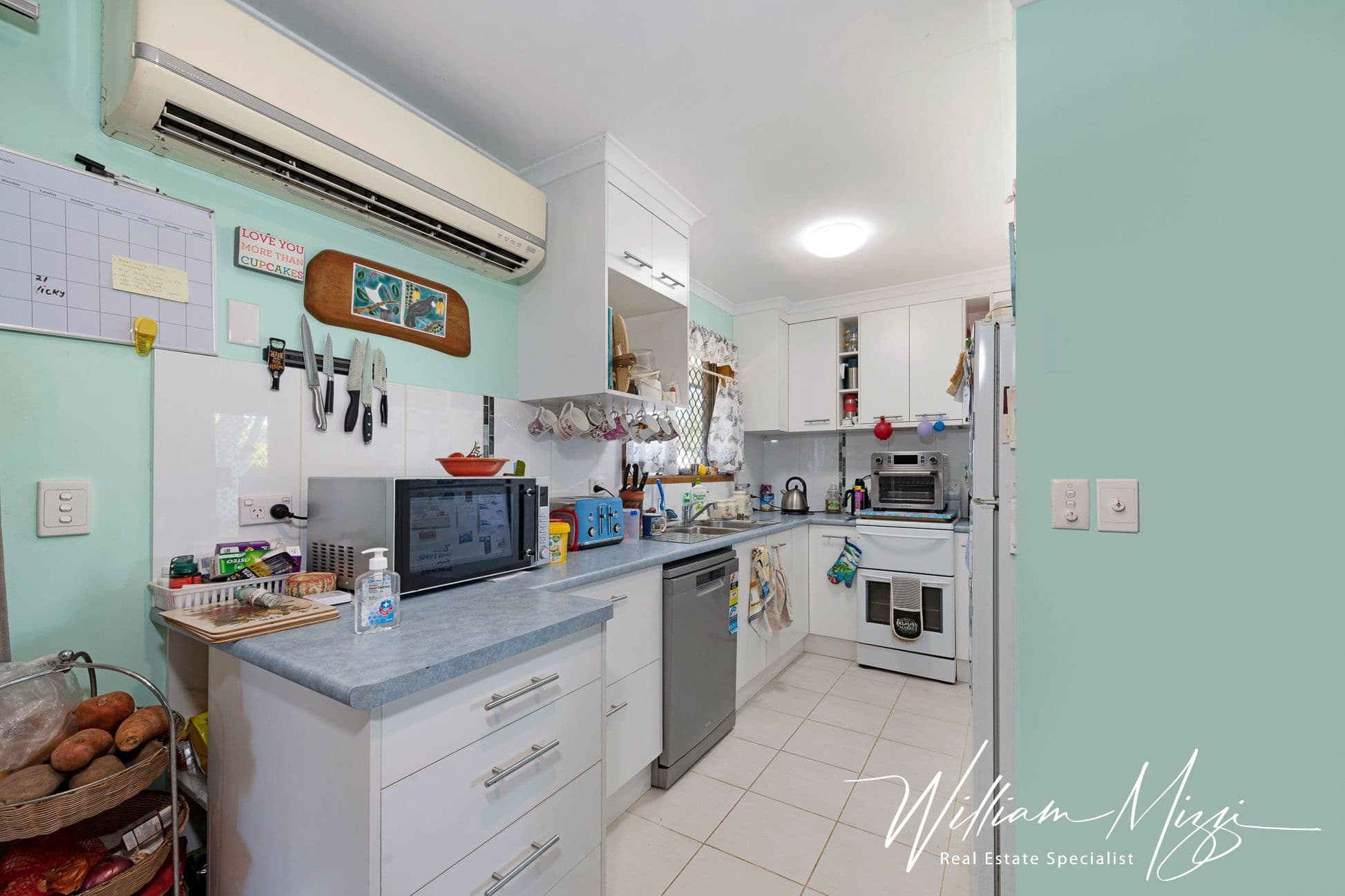 2 Iluka Place, Avenell Heights QLD 4670, Avenell Heights - Thumbnail 8