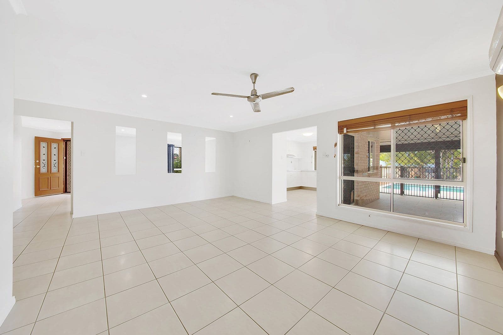 1 Rothbury Place, New Auckland QLD 4680, New Auckland - Thumbnail 4