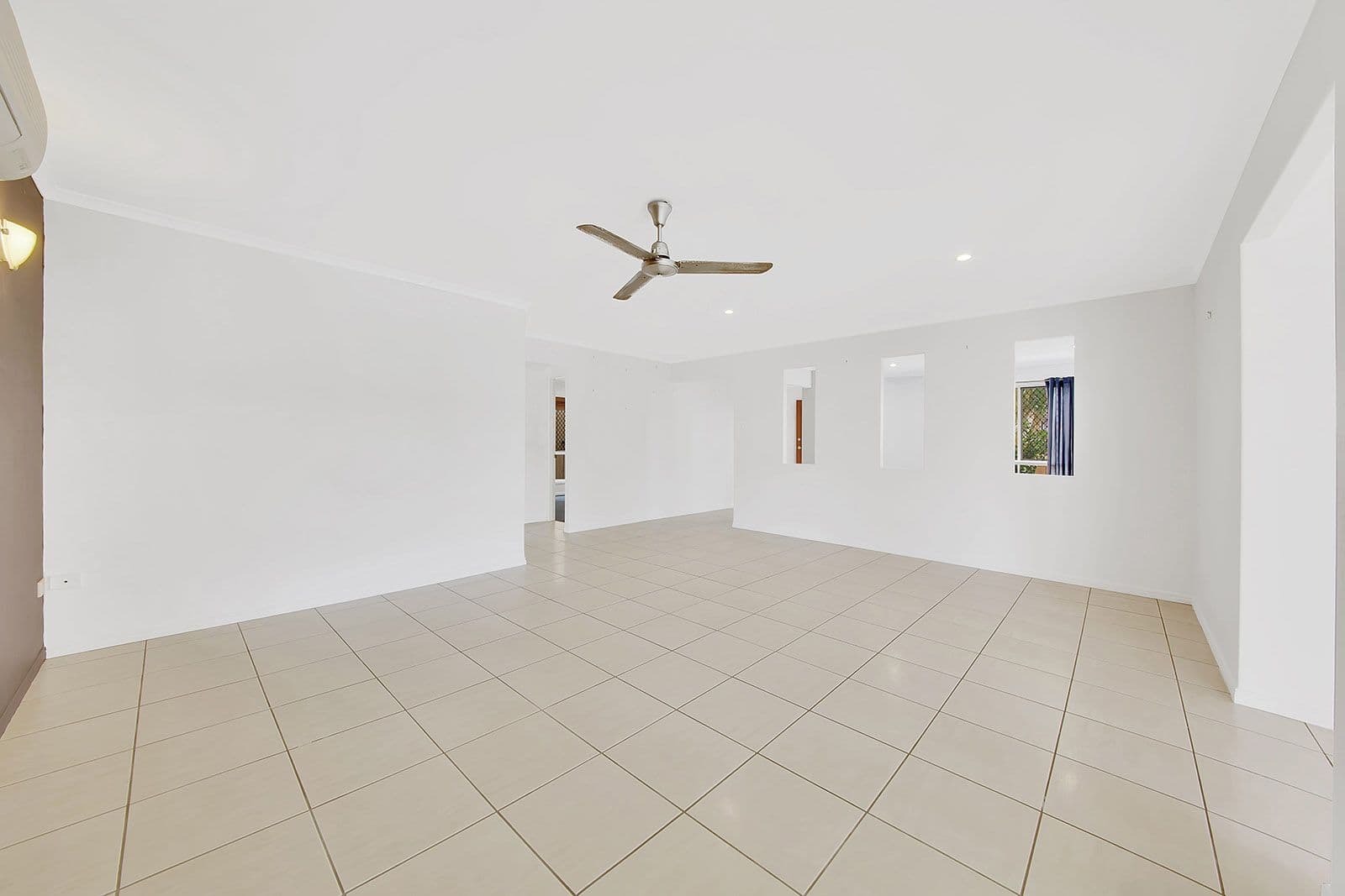 1 Rothbury Place, New Auckland QLD 4680, New Auckland - Thumbnail 5