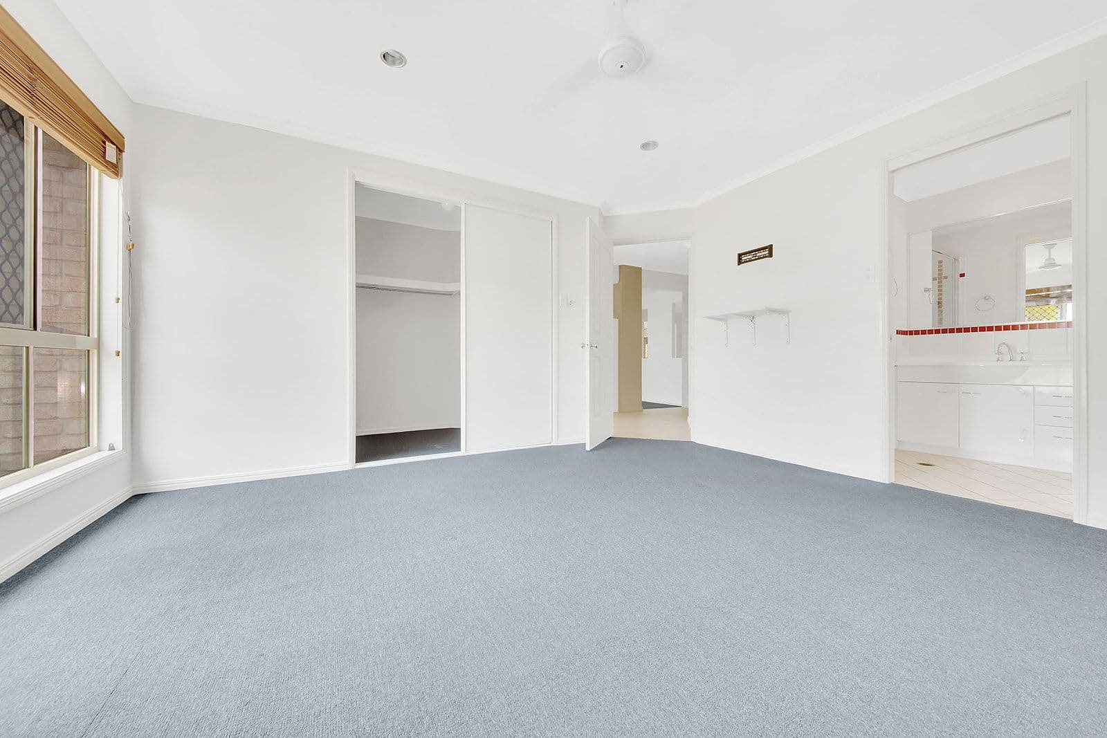 1 Rothbury Place, New Auckland QLD 4680, New Auckland - Thumbnail 8