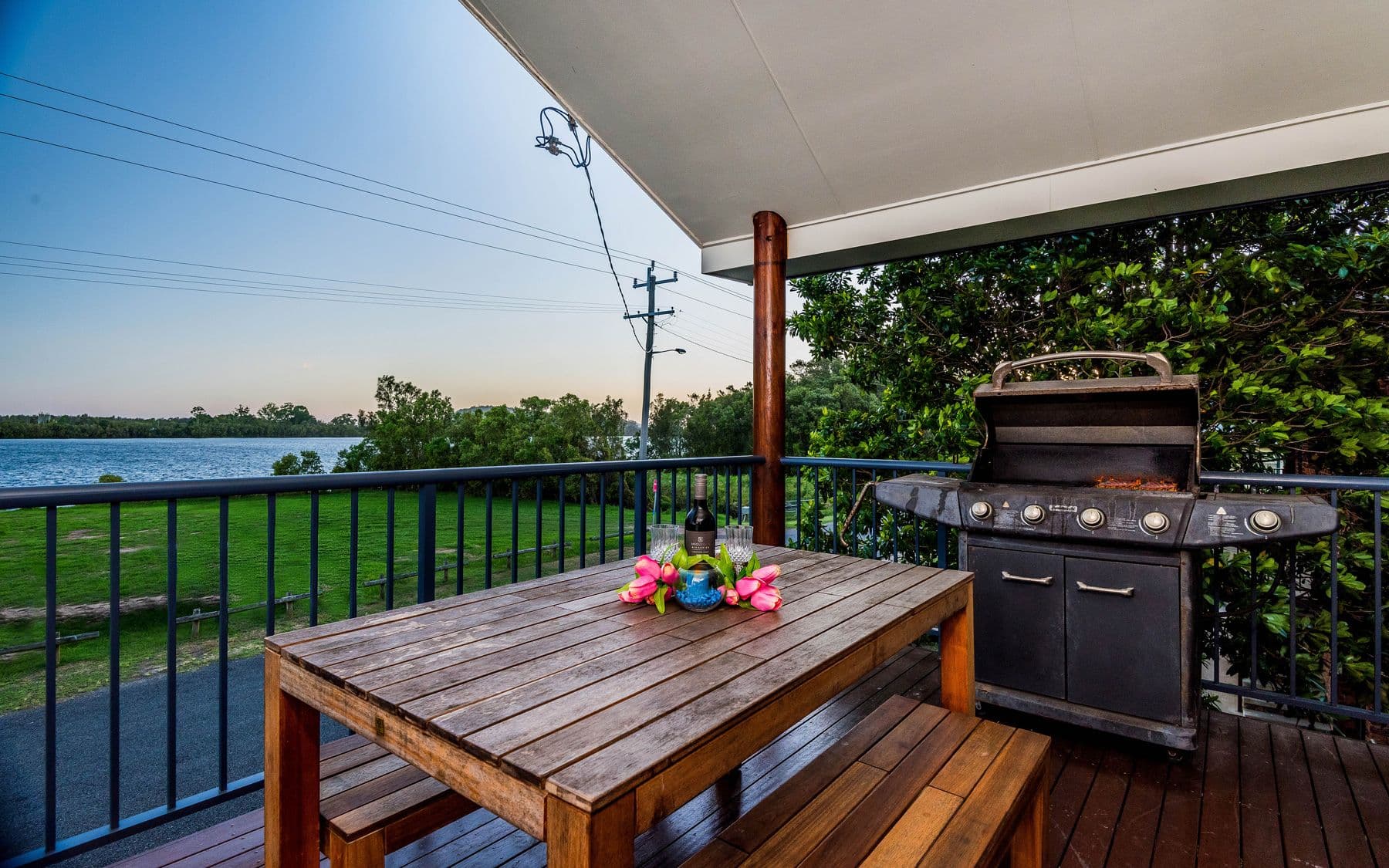 6 Martins Point Road, Harwood - Thumbnail 2
