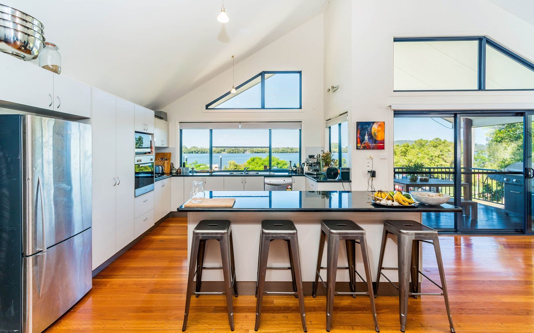 6 Martins Point Road, Harwood - Thumbnail 3