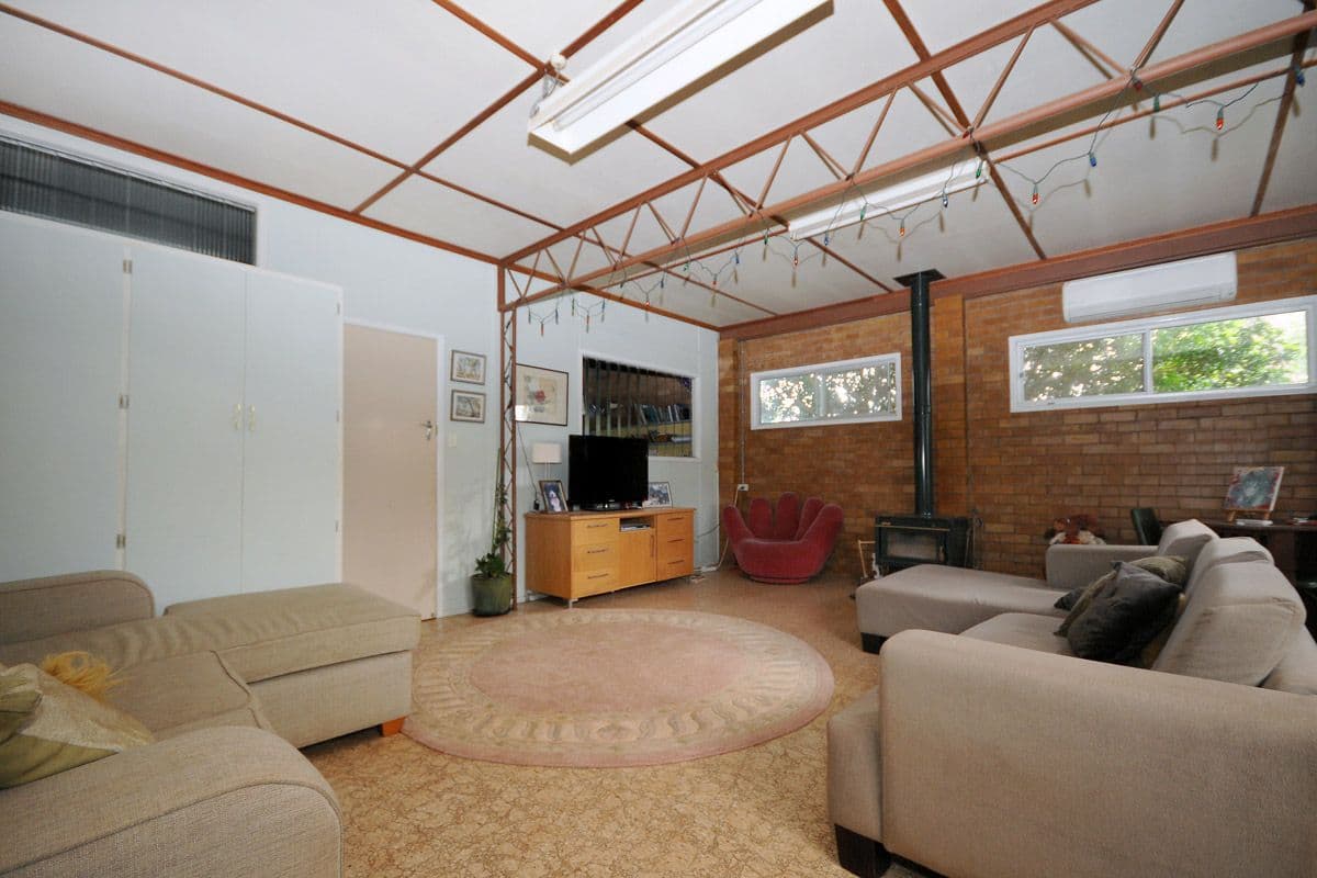 412 Mackenzie Street, Middle Ridge QLD 4350, Middle Ridge - Thumbnail 5