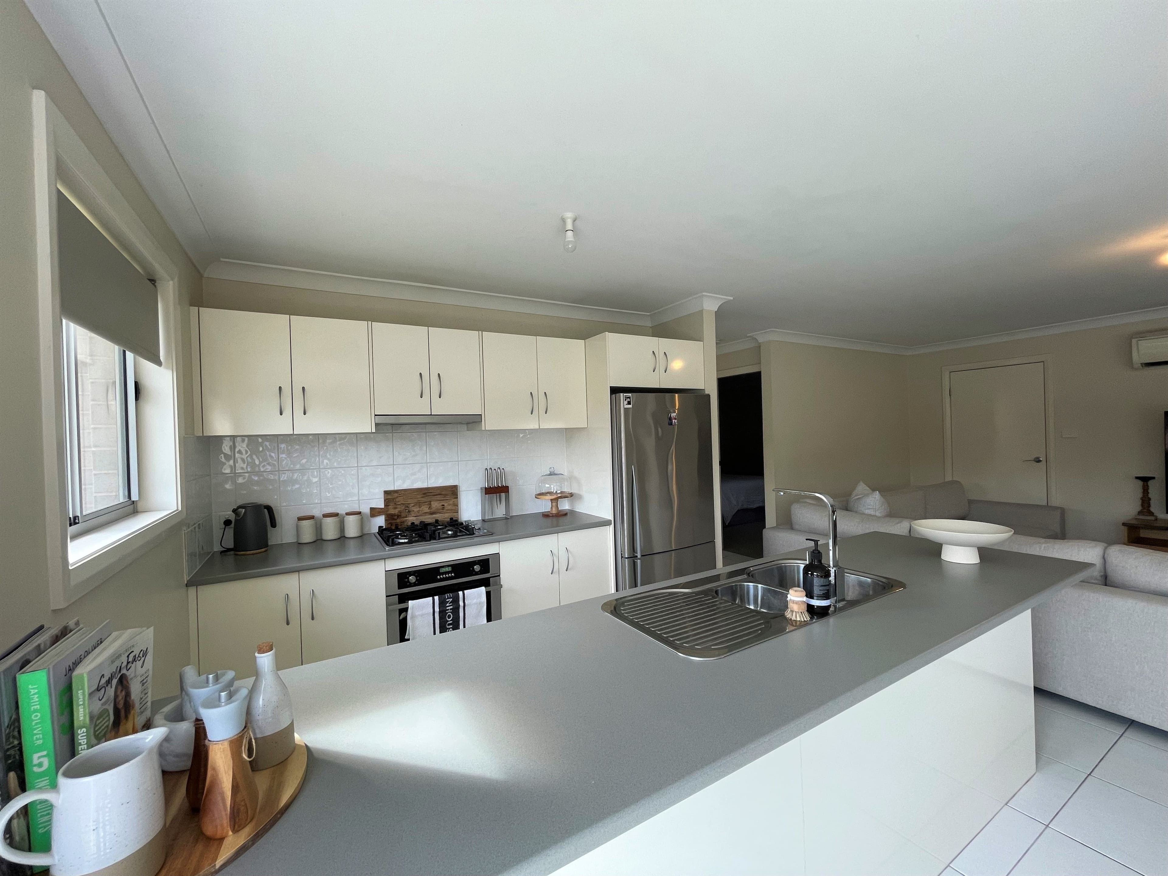 4A Yass Street, Young NSW 2594, Young - Thumbnail 2