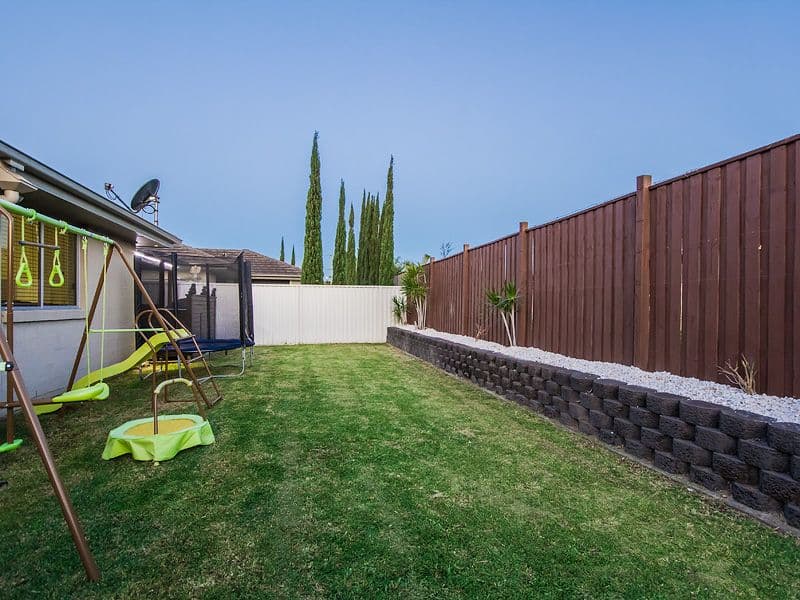 8 Marlow Street, Oxenford QLD 4210, Oxenford - Thumbnail 4