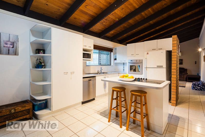 57 Kurrajong Road, Russell Island QLD 4184, Russell Island - Thumbnail 2