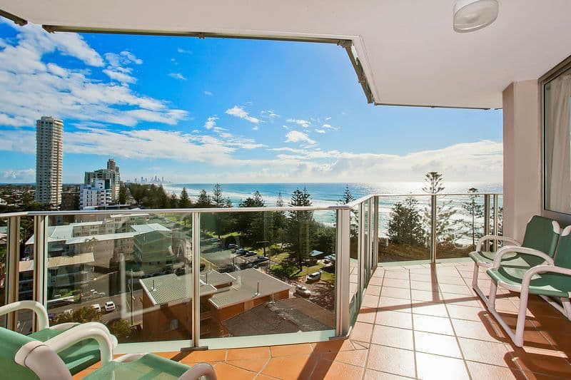 30 The Esplanade, BURLEIGH HEADS QLD 4220, Burleigh Heads - Thumbnail 2