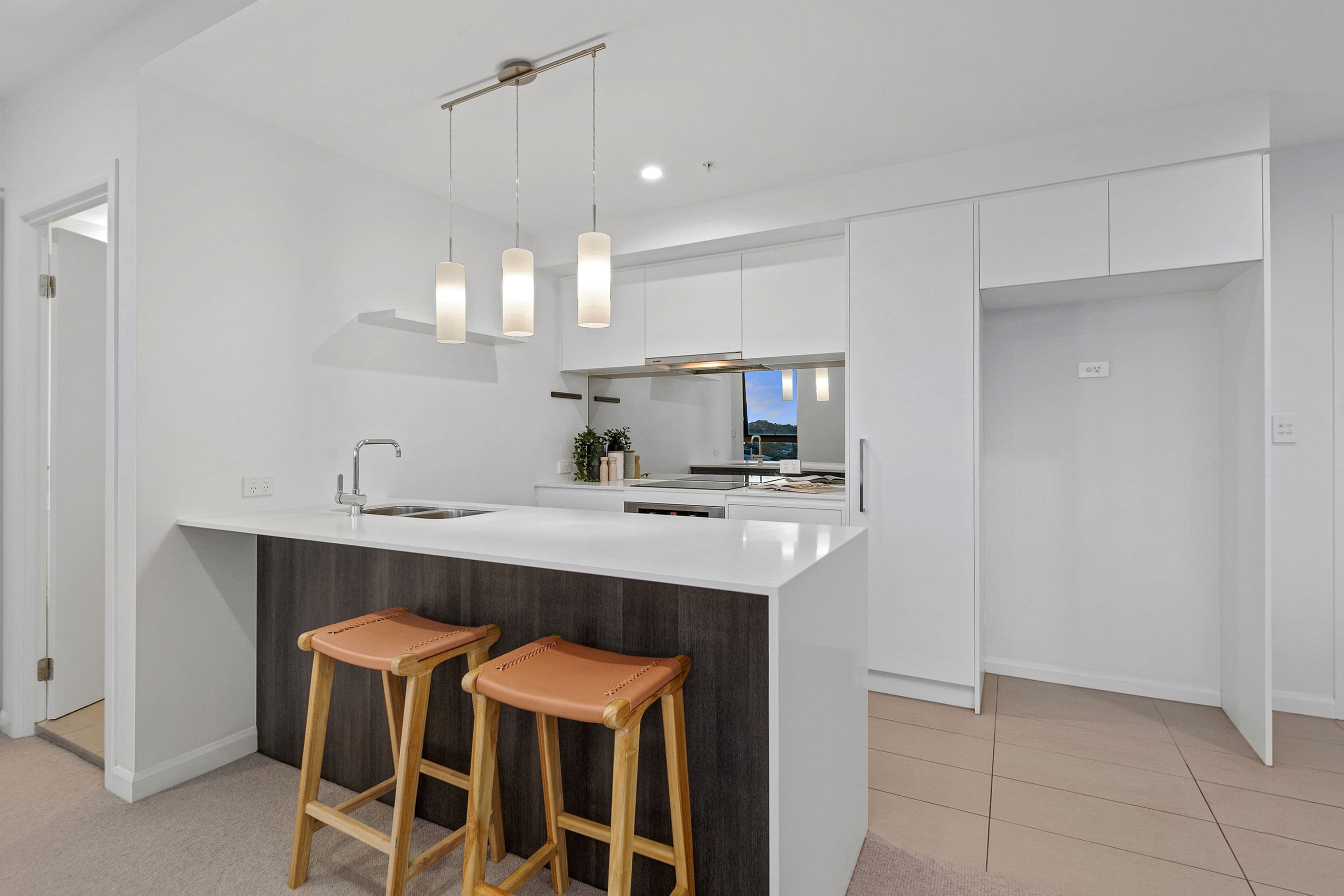 300 Old Cleveland Road, Coorparoo QLD 4151, Coorparoo - Thumbnail 4