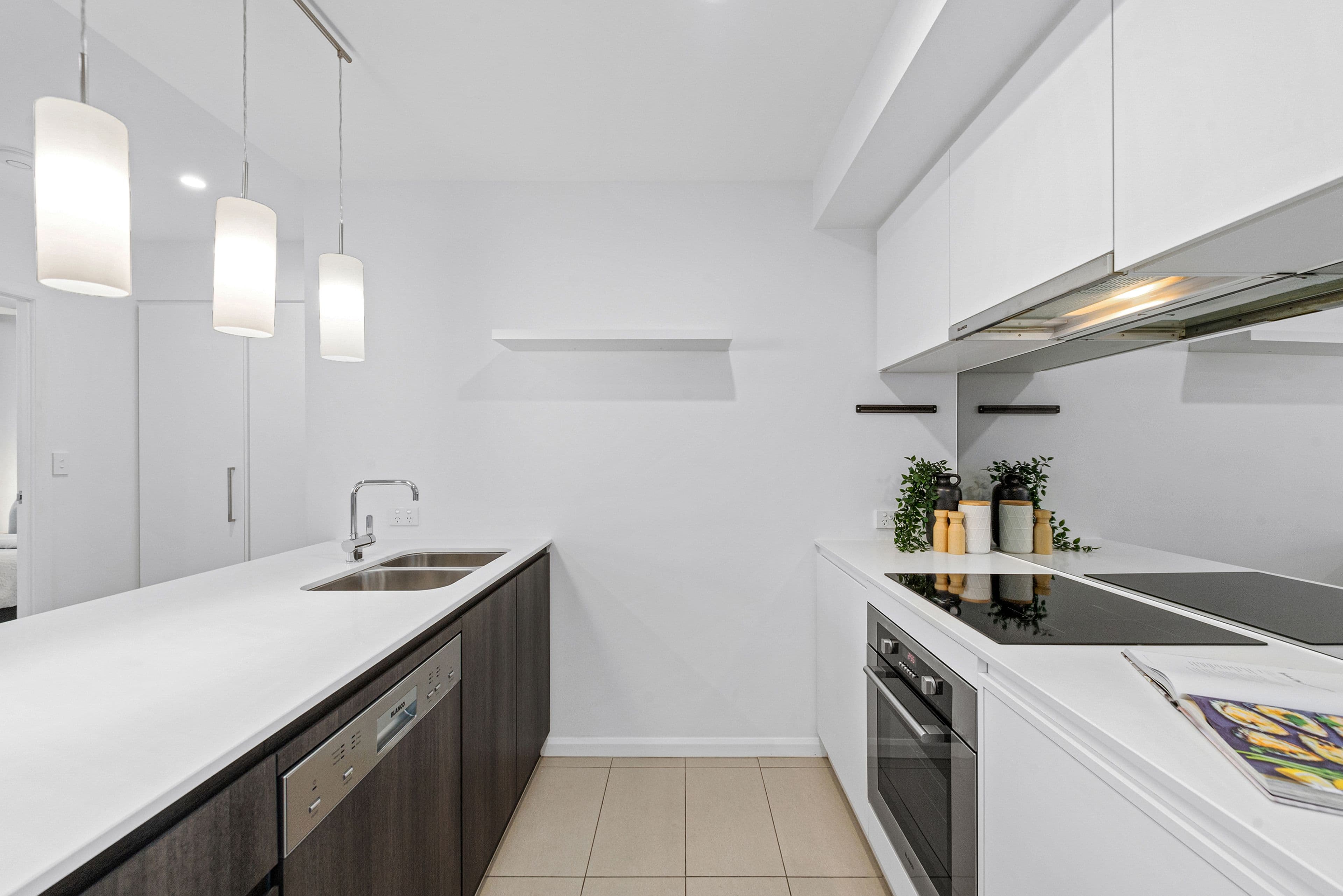300 Old Cleveland Road, Coorparoo QLD 4151, Coorparoo - Thumbnail 5