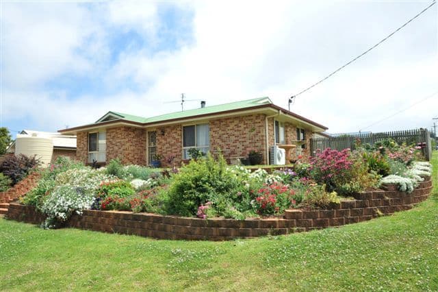 19 Elizabeth Kenny Court, HARRISTOWN QLD 4350, Harristown - Thumbnail 2