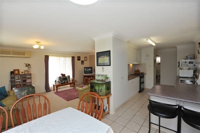 19 Elizabeth Kenny Court, HARRISTOWN QLD 4350, Harristown - Thumbnail 6