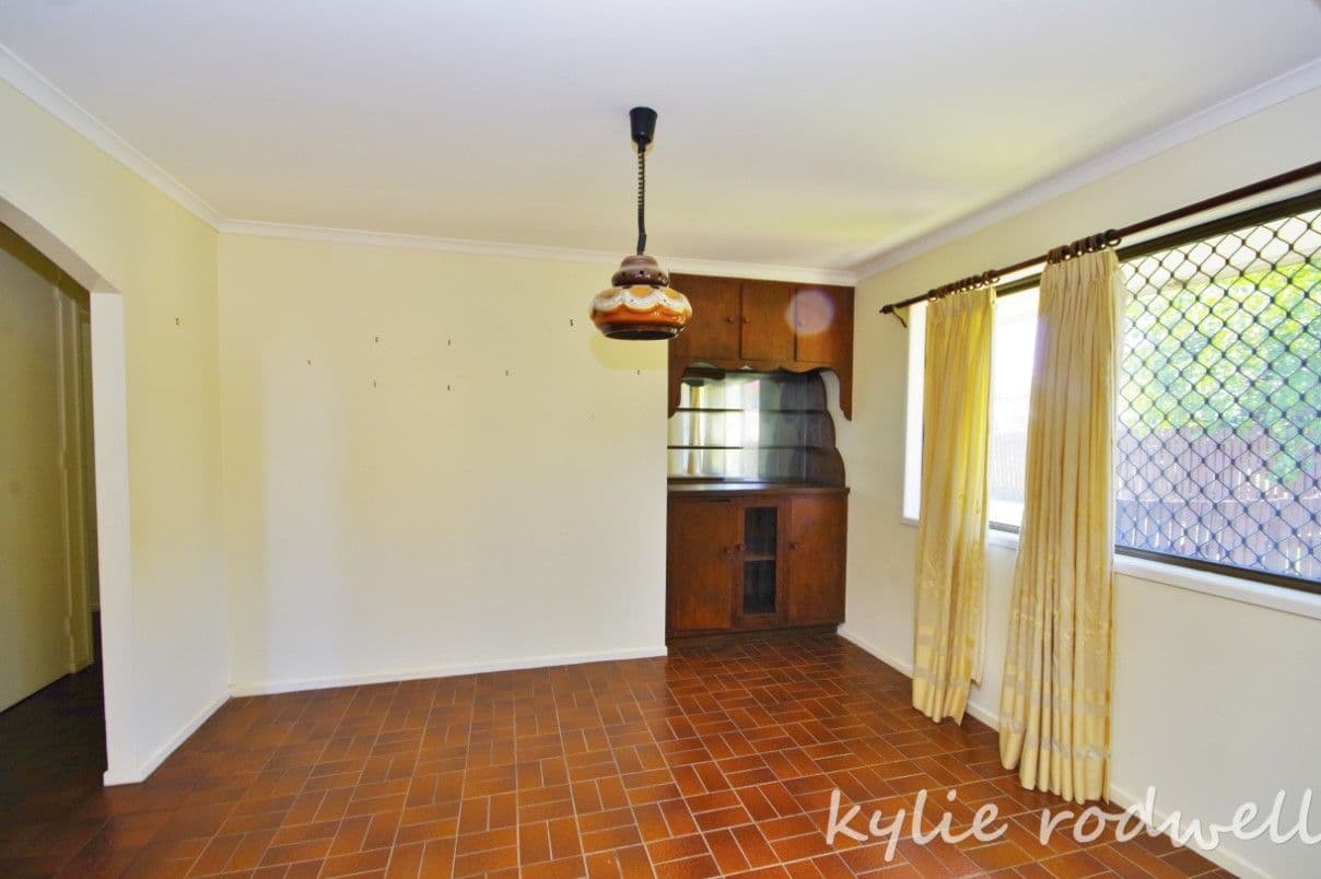 16 Buchanan Street, Beaudesert QLD 4285, Beaudesert - Thumbnail 5