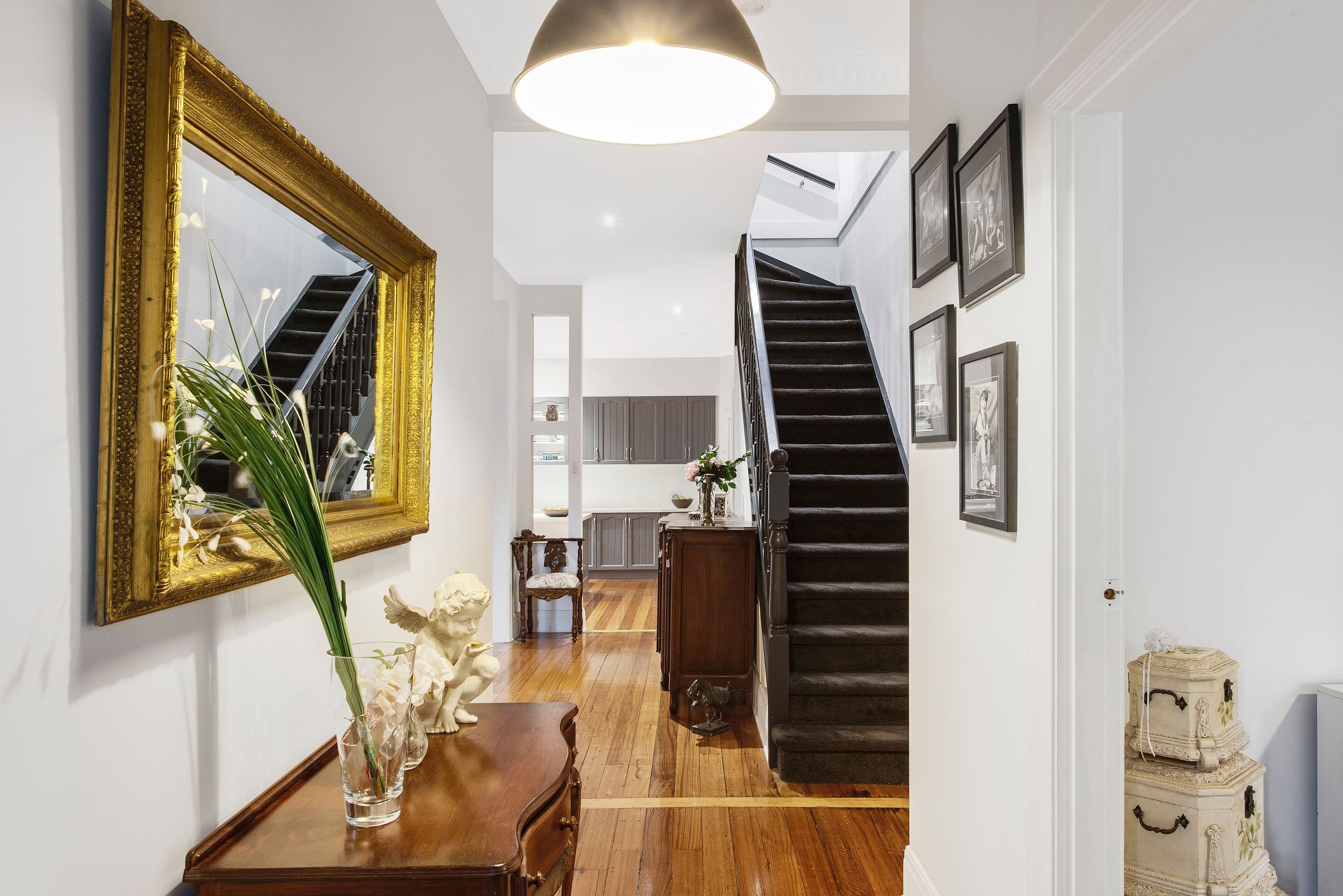 11 Munro Avenue, Carnegie VIC 3163, Carnegie - Thumbnail 5