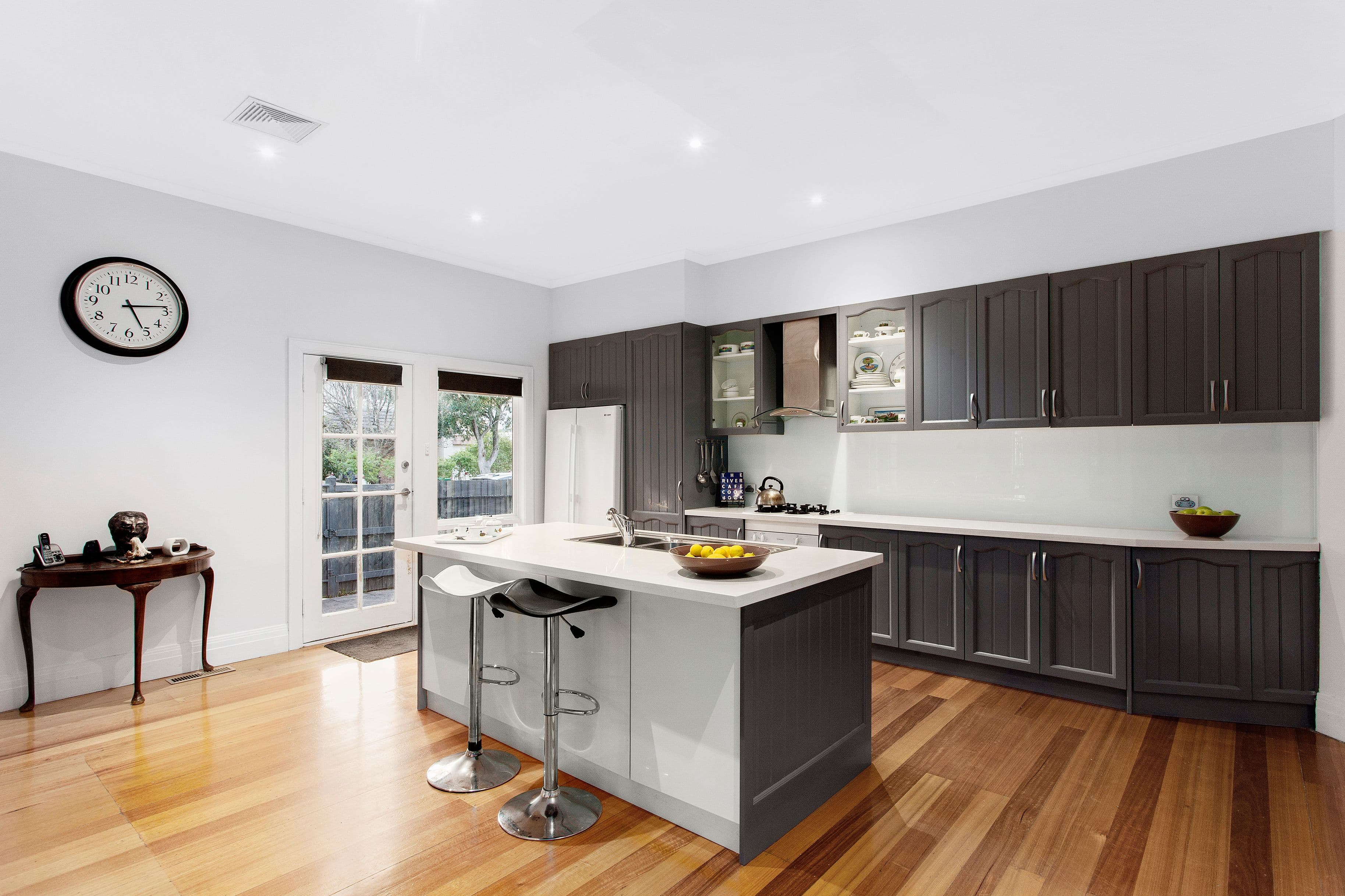 11 Munro Avenue, Carnegie VIC 3163, Carnegie - Thumbnail 7