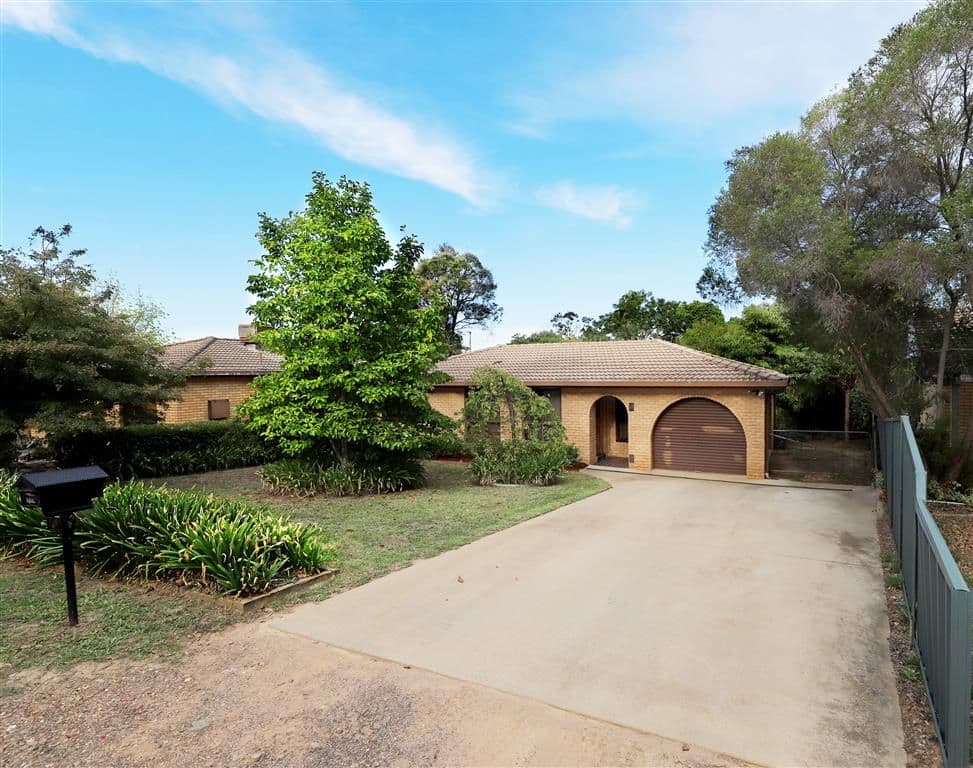 46 Bundara Crescent, Tumut - Image 1