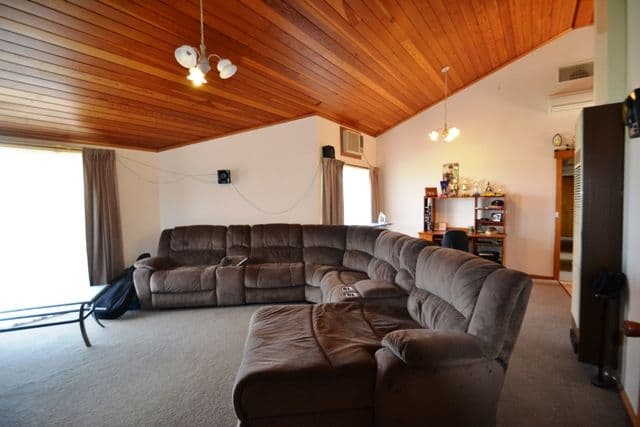 17 Hanley Crescent, SEYMOUR VIC 3660, Seymour - Thumbnail 4