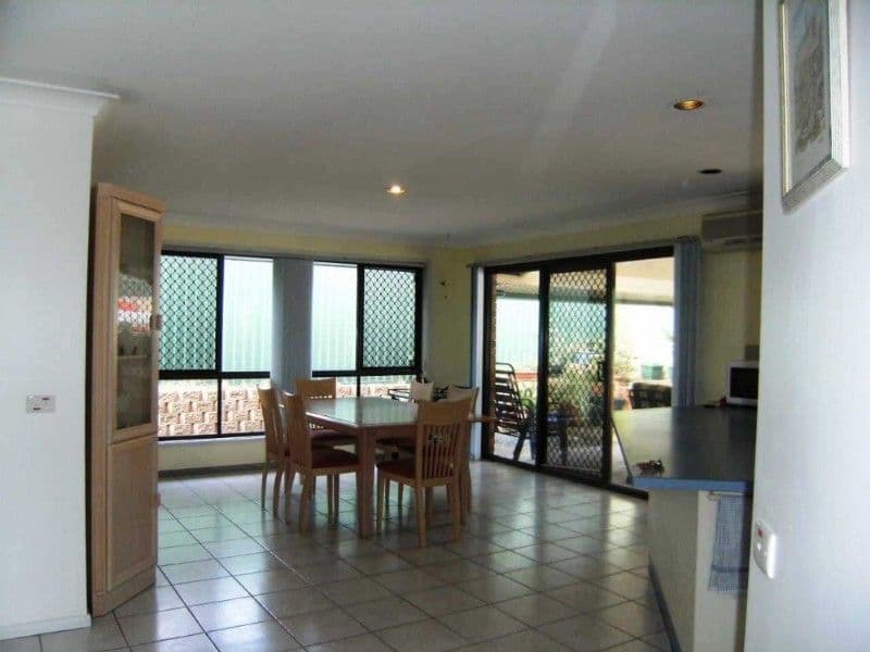 54 Clubhouse Drive, ARUNDEL QLD 4214, Arundel - Thumbnail 5
