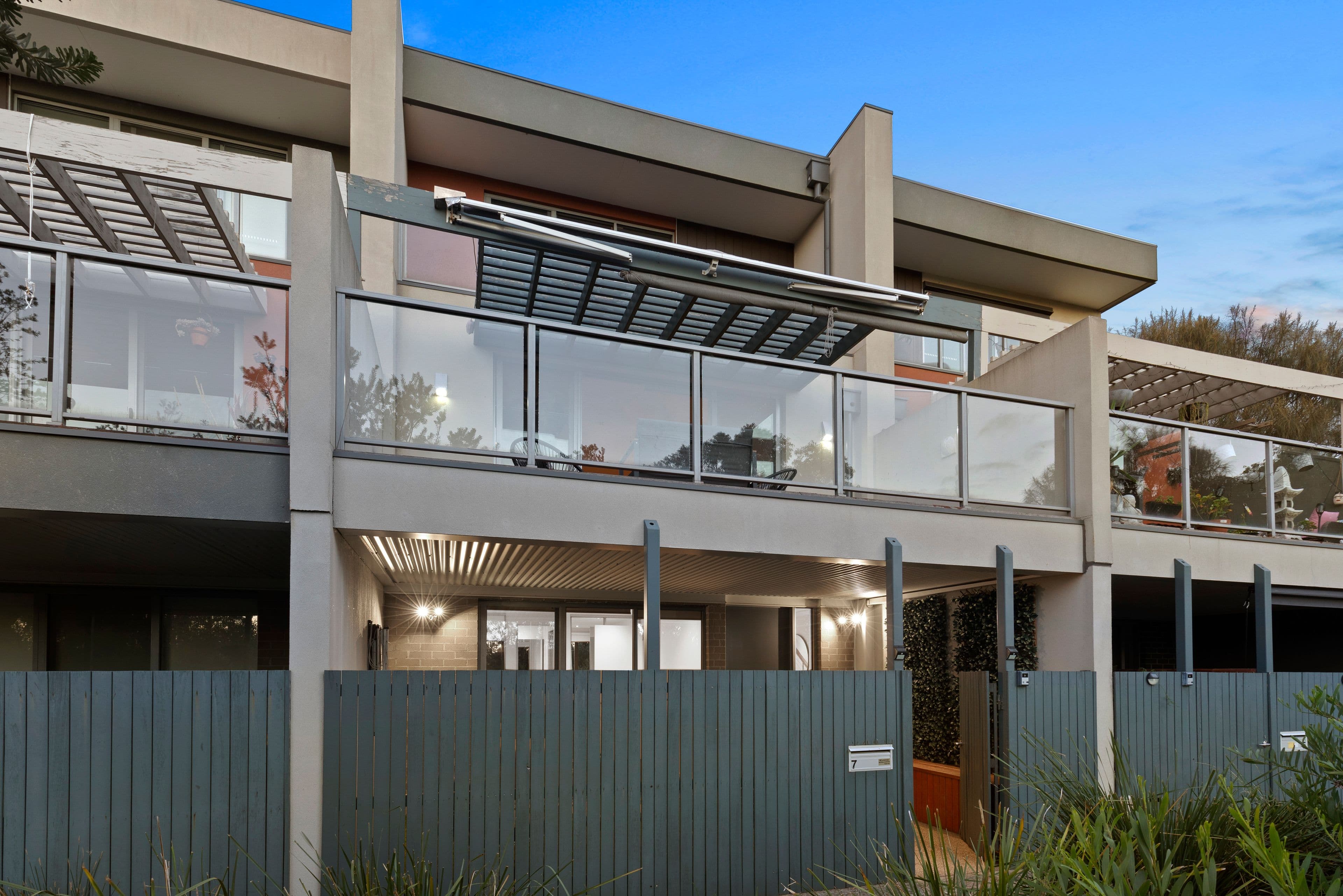 7 Silverbanks Grove, Mentone VIC 3194, Mentone - Thumbnail 2