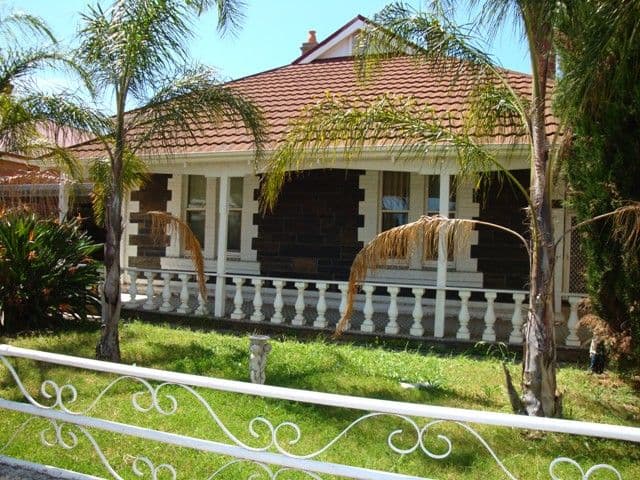 4 Gething Crescent, BOWDEN SA 5007, Bowden - Image 1