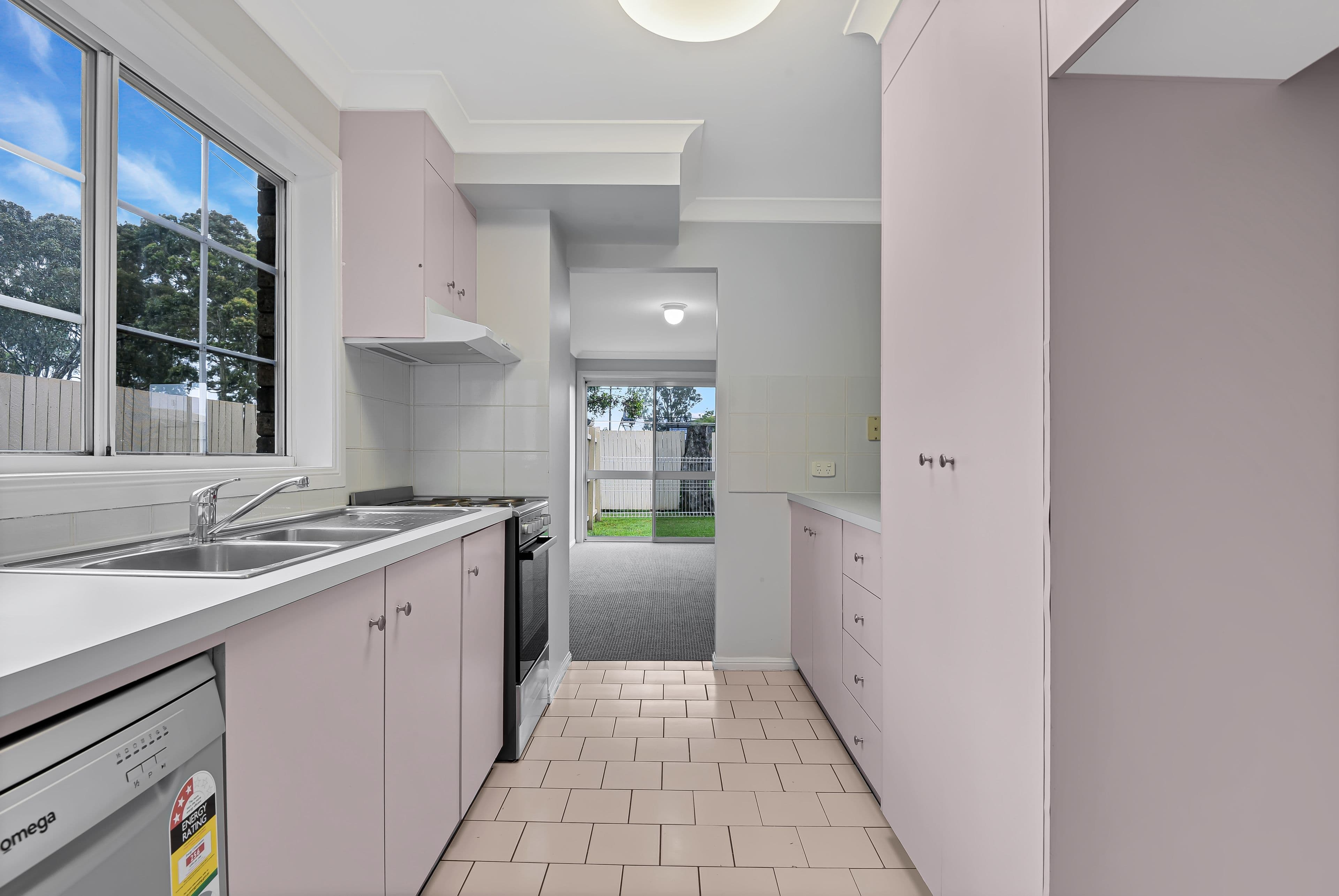 9-11 Amber Court, Darling Heights QLD 4350, Darling Heights - Thumbnail 4